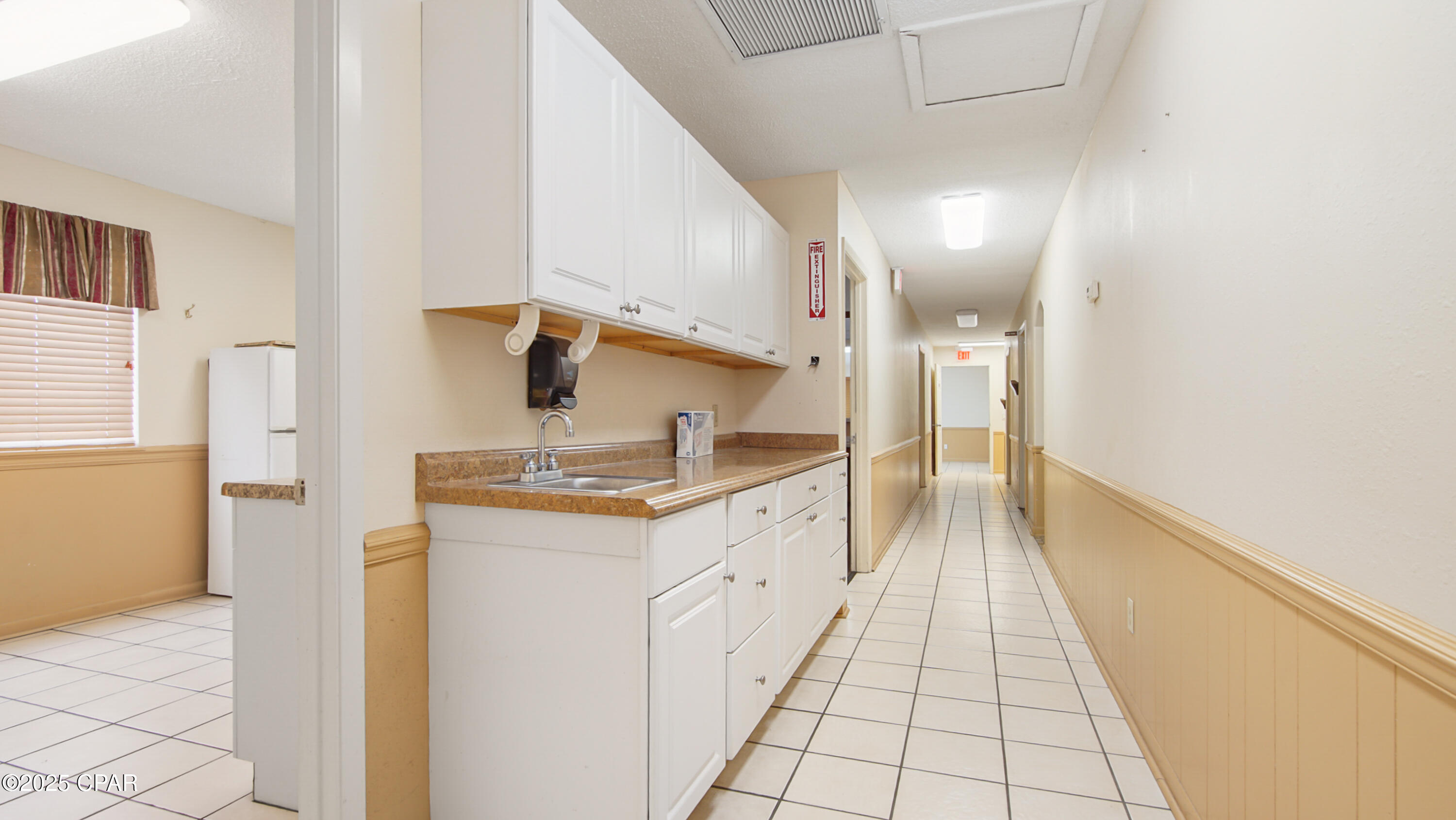 [No Recorded Subdiv] - Commercial Lease