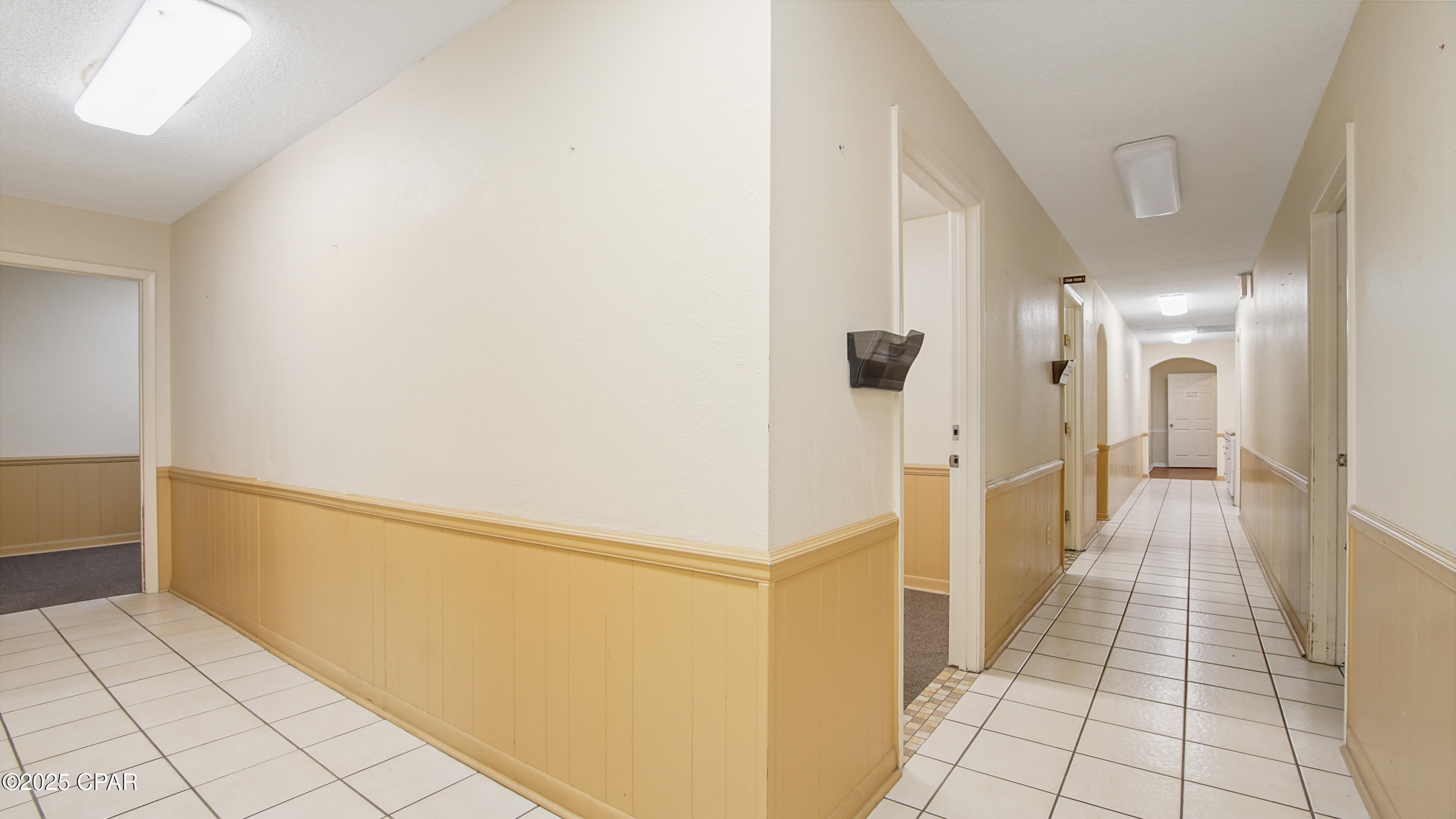 [No Recorded Subdiv] - Commercial Lease