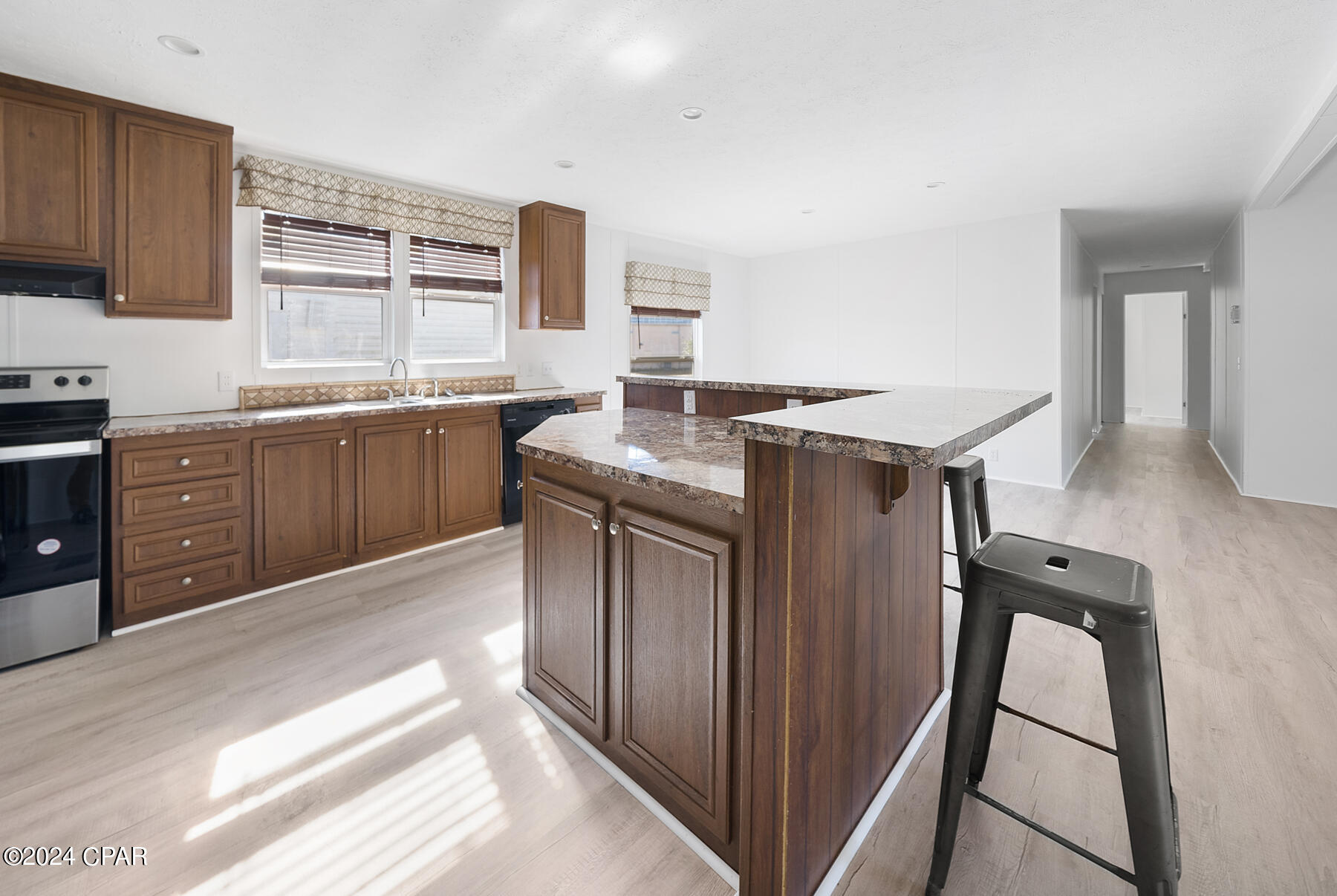 [No Recorded Subdiv] - Residential Lease