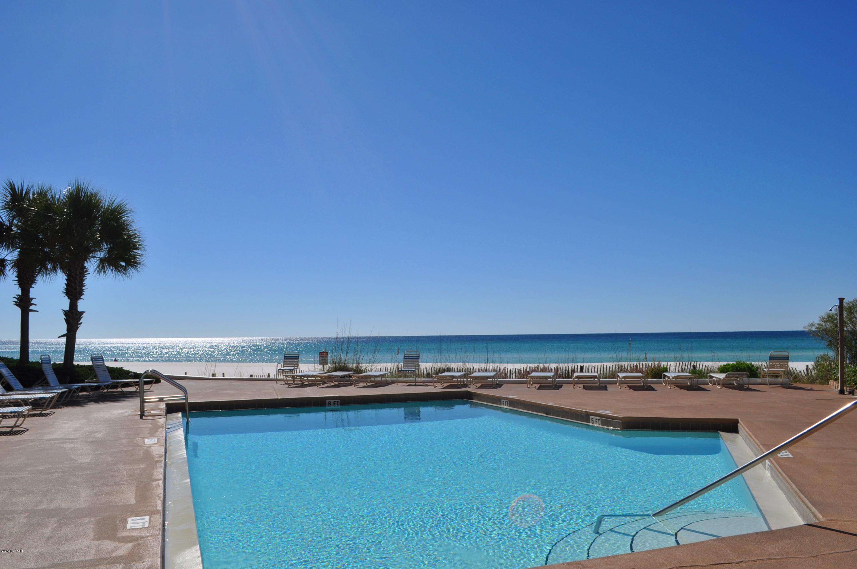 Pelican Walk - Residential