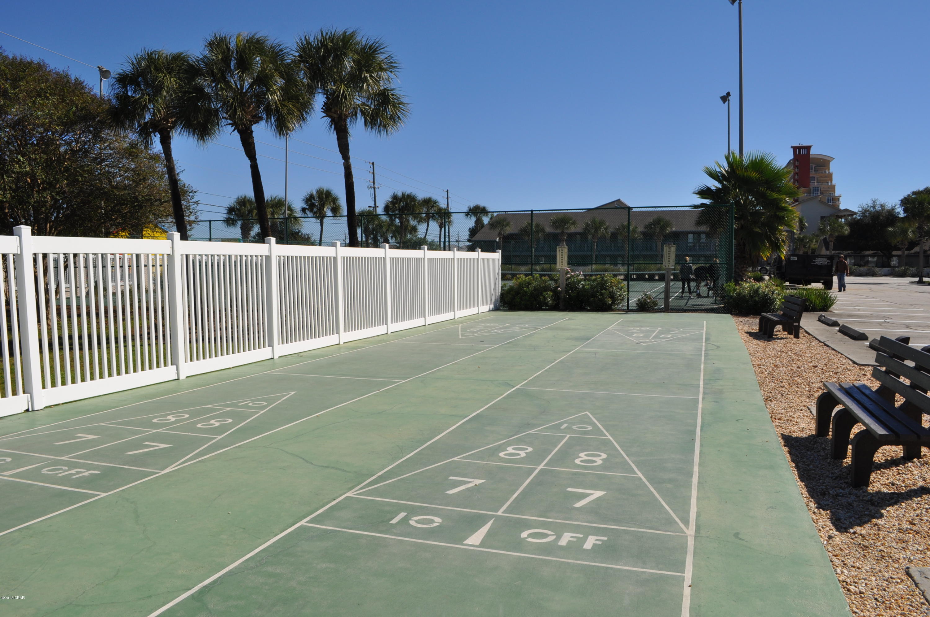 Pelican Walk - Residential