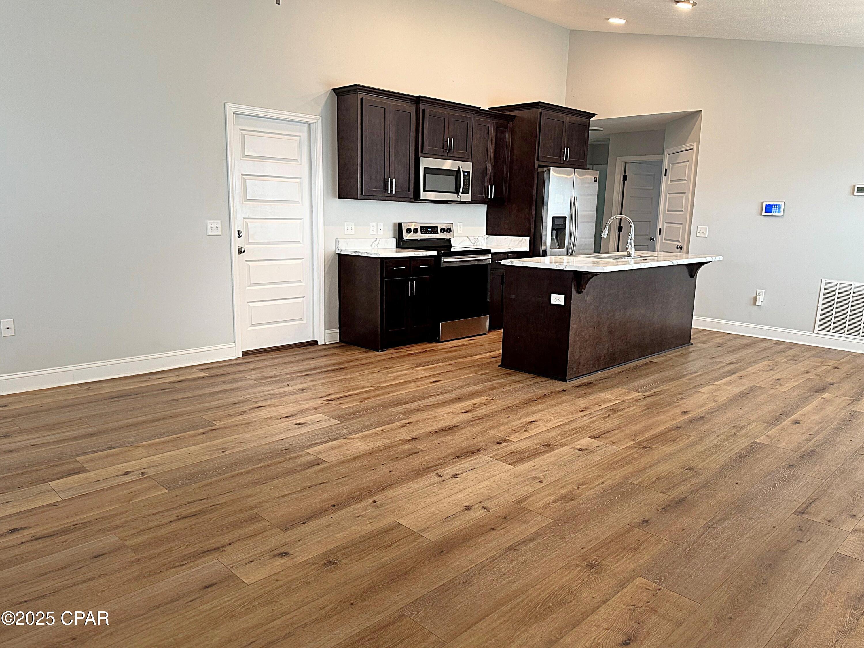 Coastal Lands 2nd Add - Residential