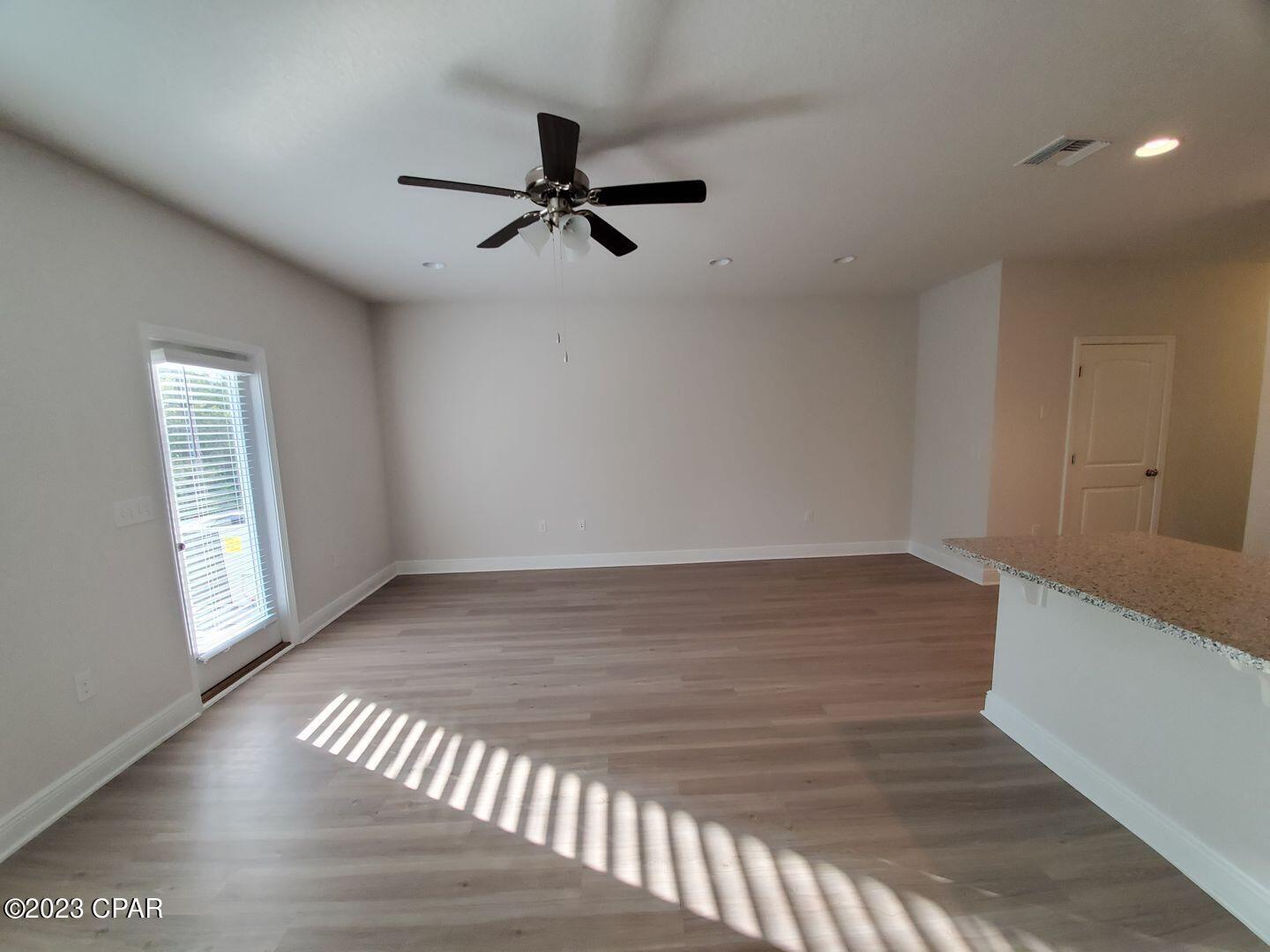 Hathaway Townhomes - Residential Lease