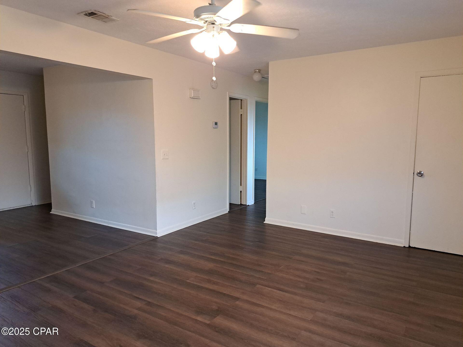 [No Recorded Subdiv] - Residential Lease