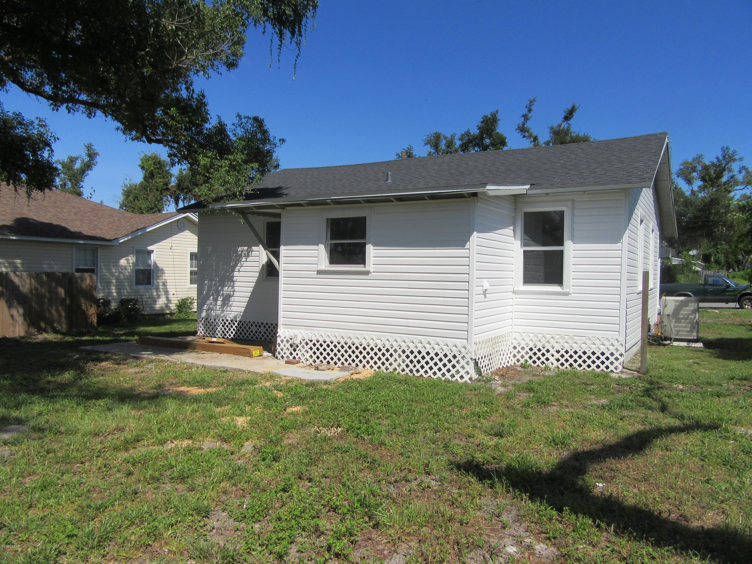 [No Recorded Subdiv] - Residential Lease