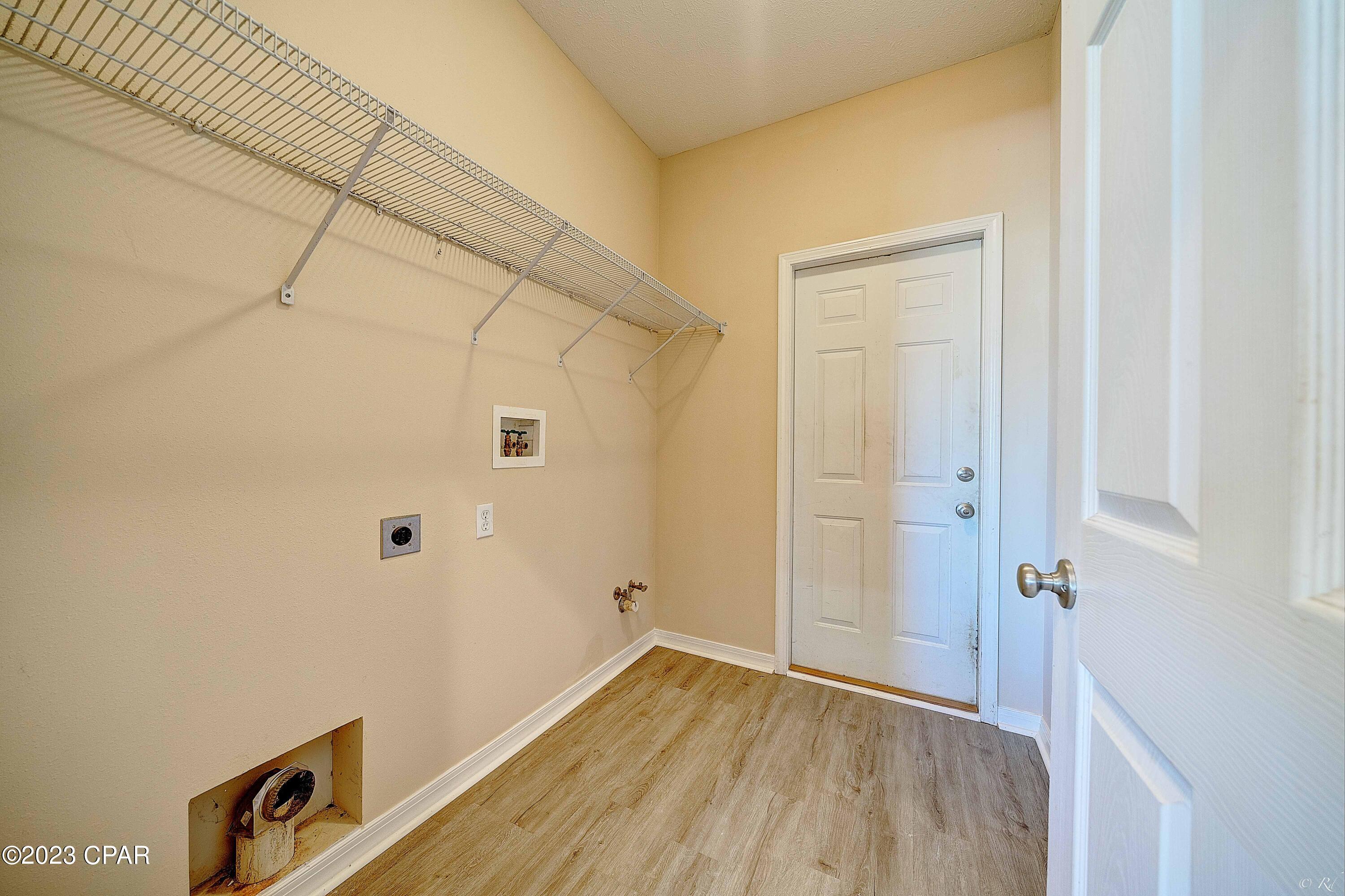 Sunny Hills - Residential