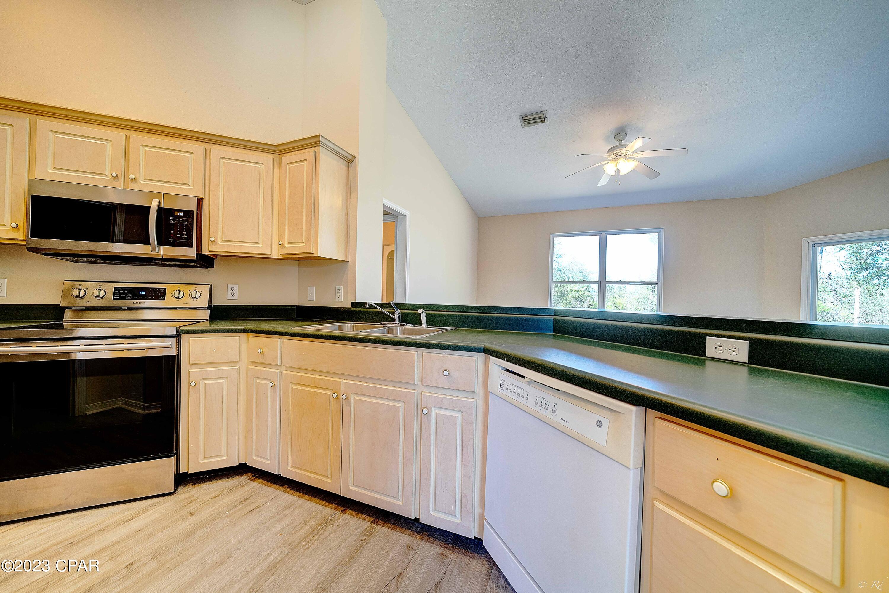 Sunny Hills - Residential