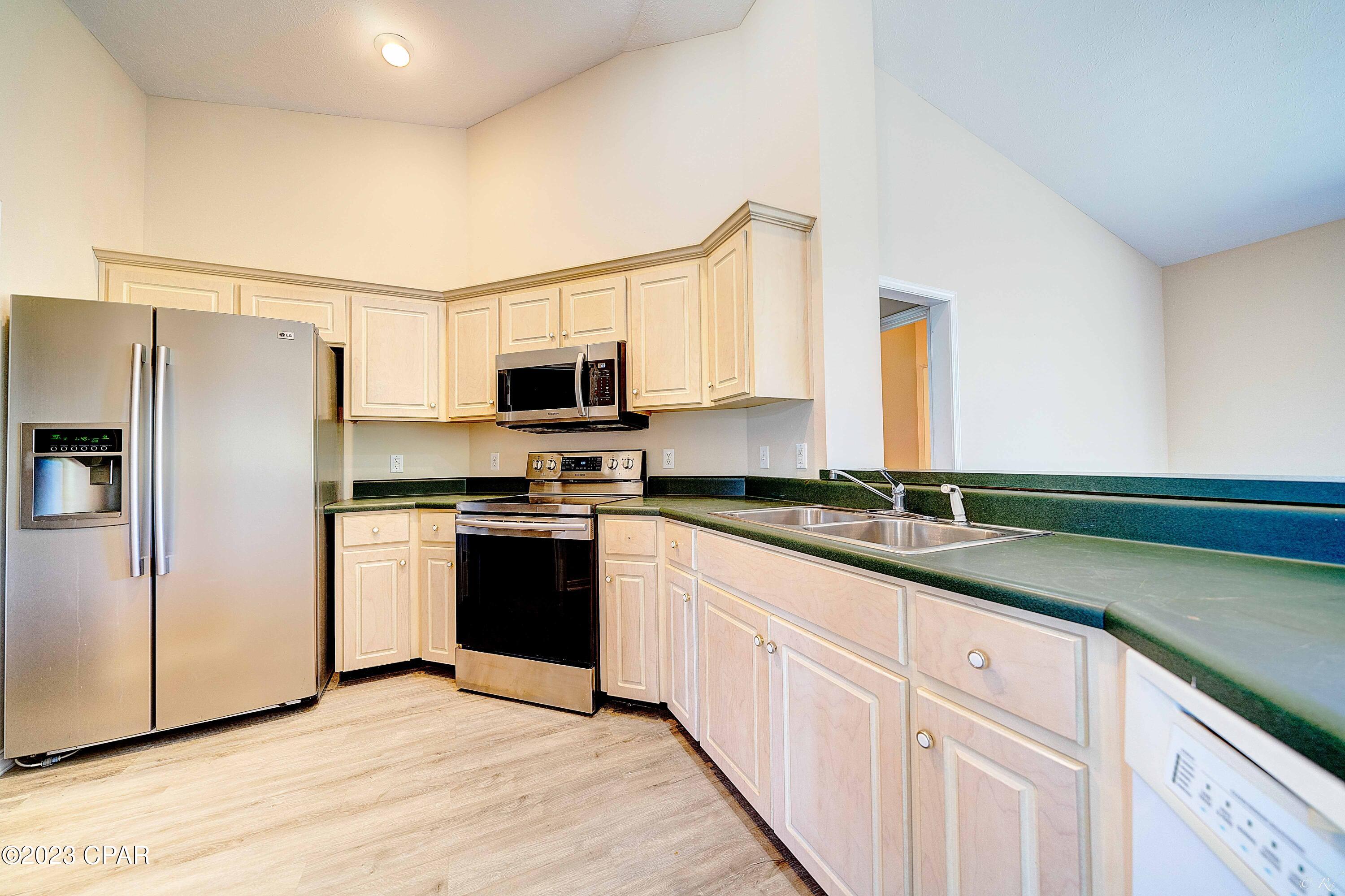 Sunny Hills - Residential