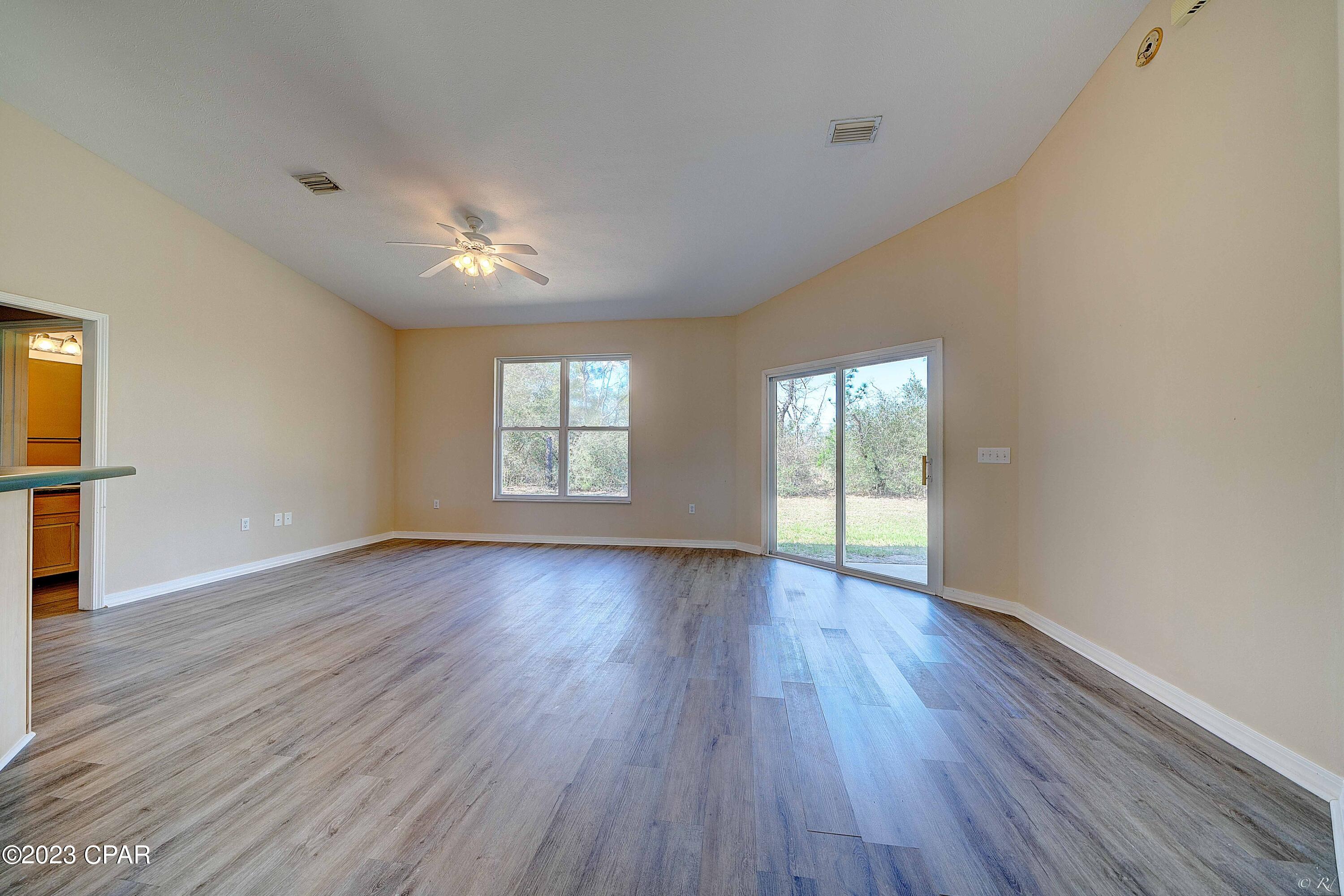 Sunny Hills - Residential