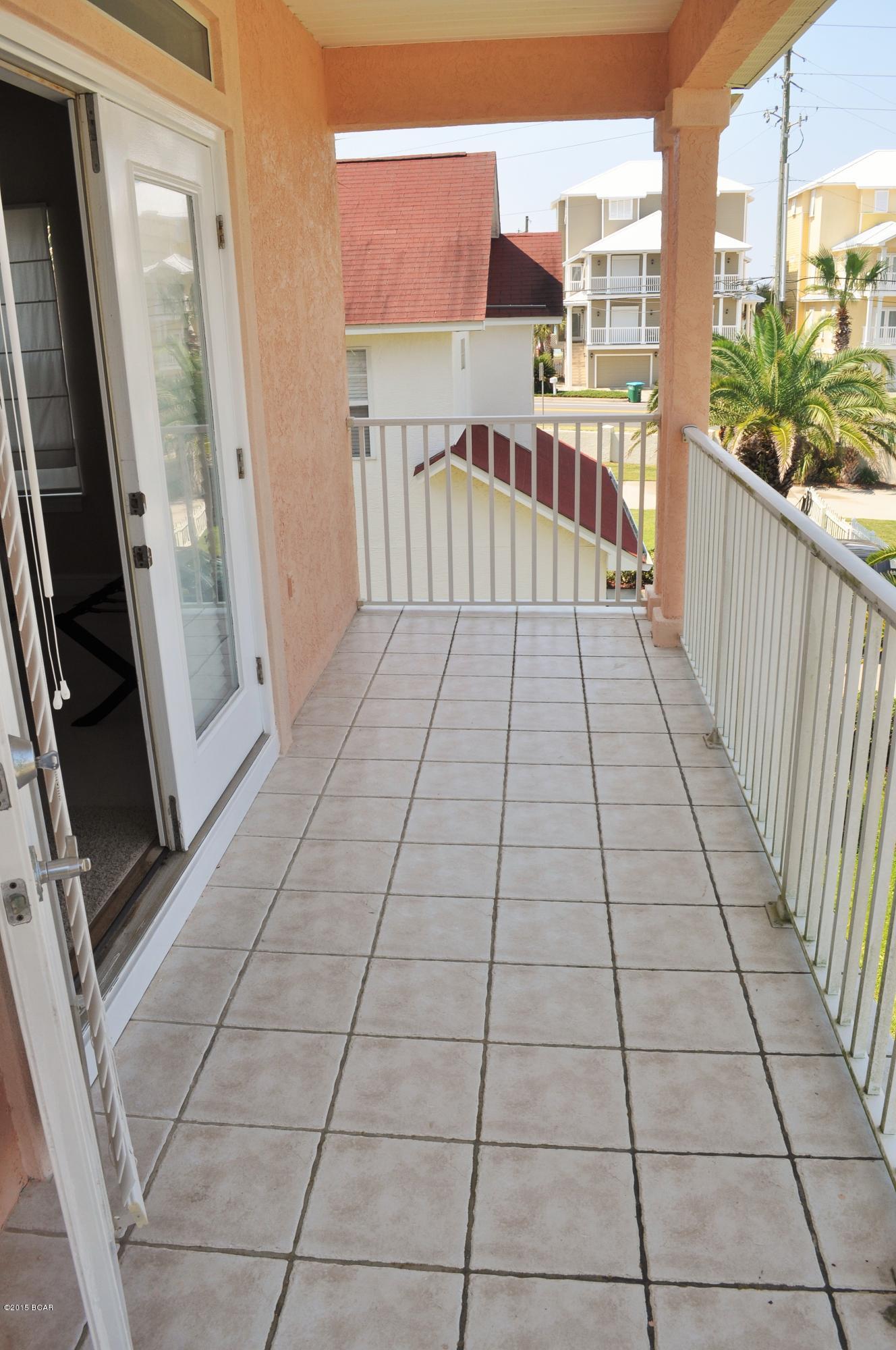 Jamaican Lake Condos - Residential