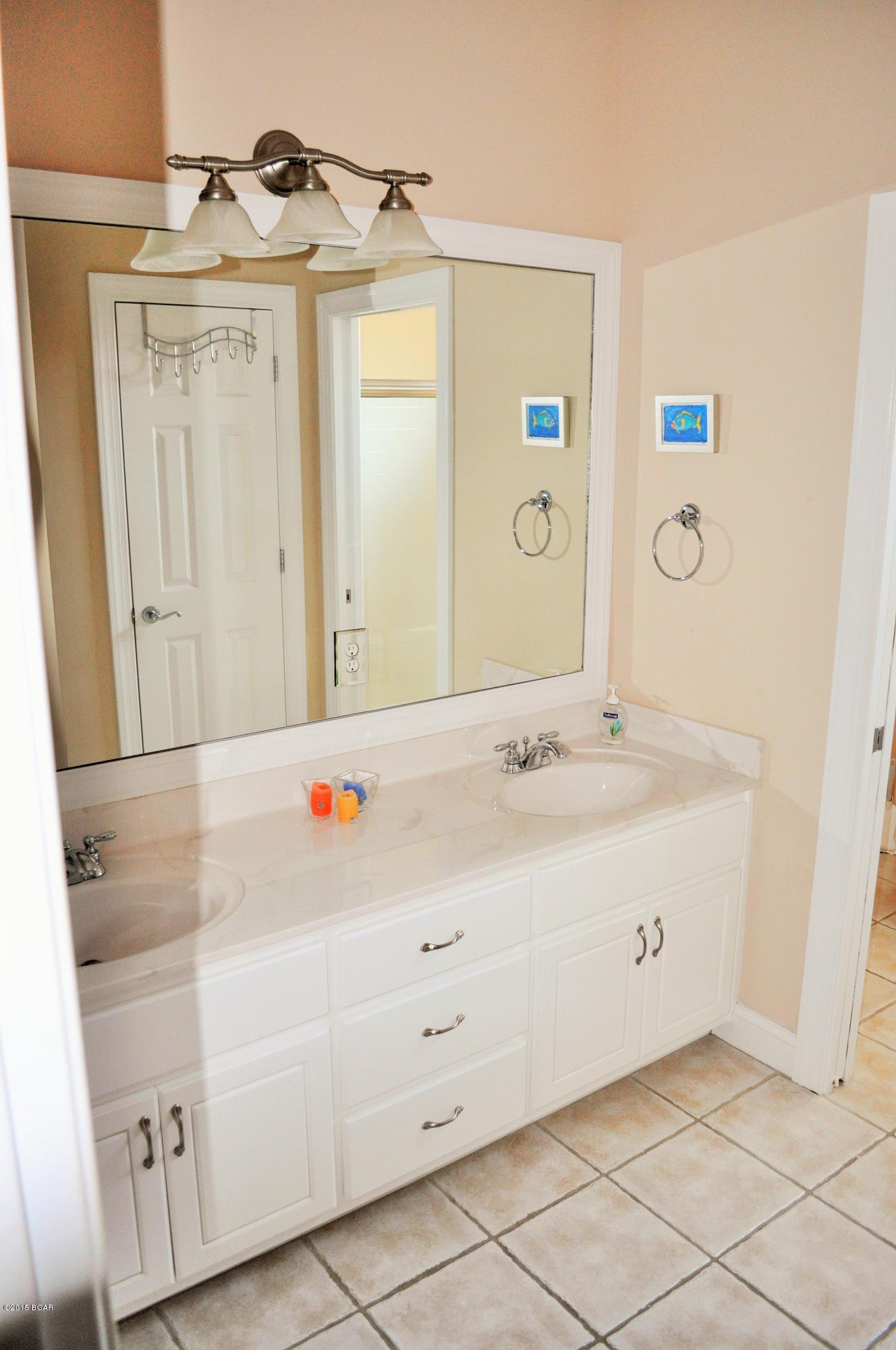 Jamaican Lake Condos - Residential