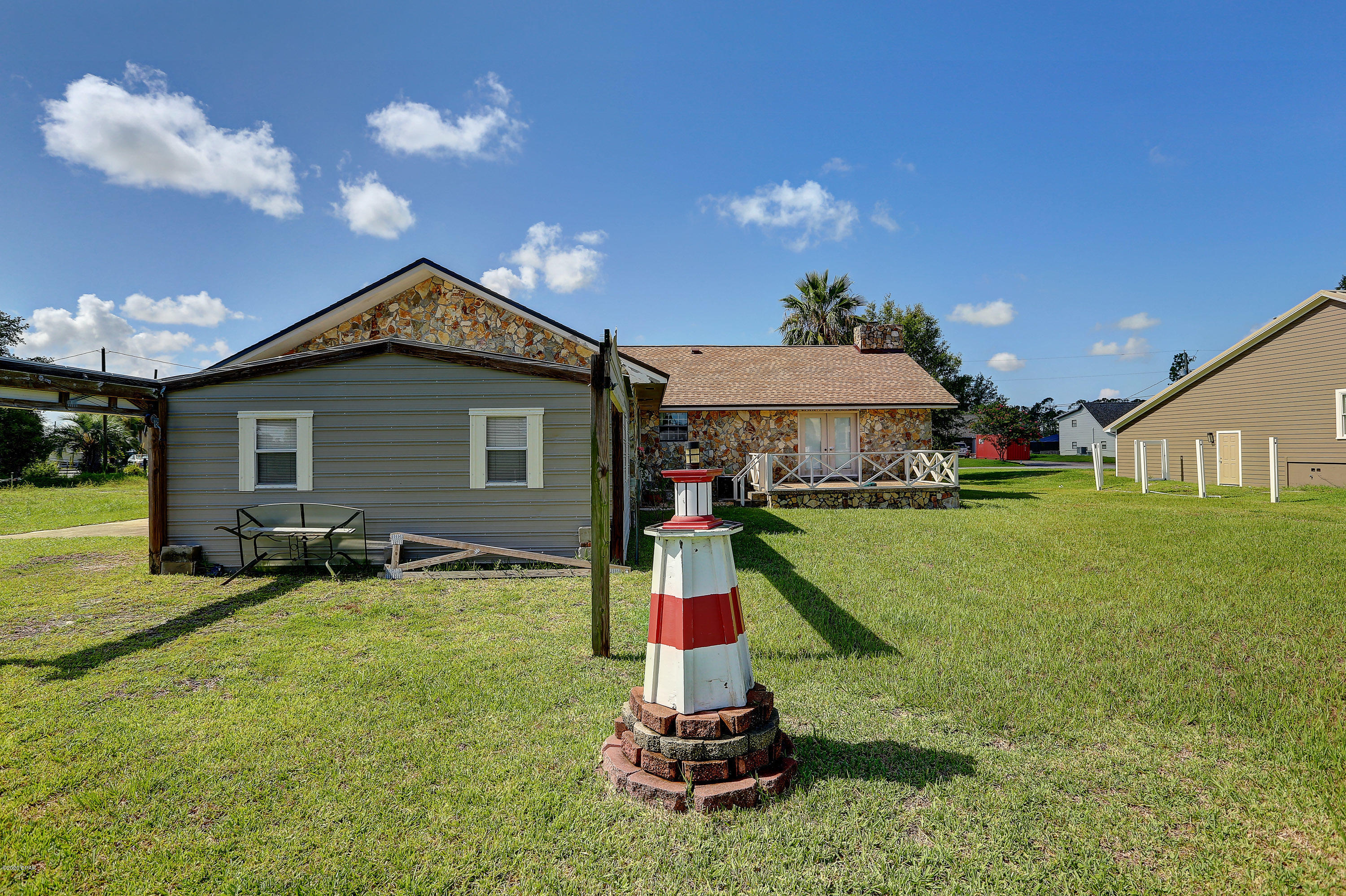 Baywood Shores Est Unit 5 - Residential