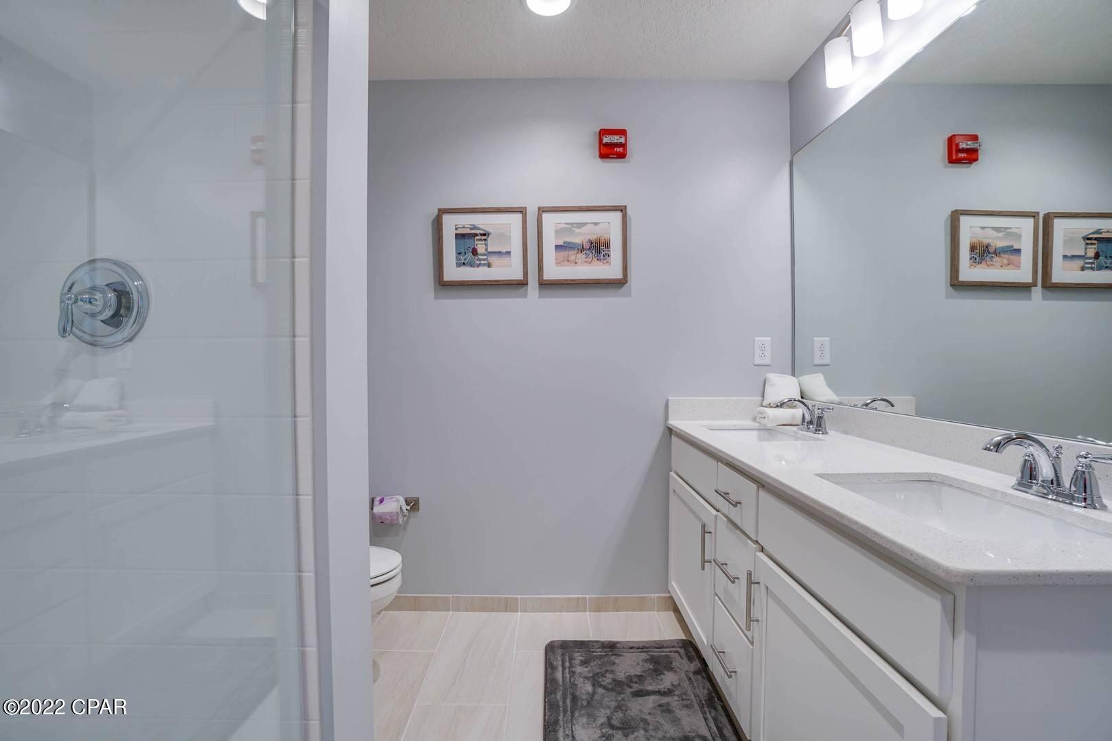 Calypso Towers III - Residential