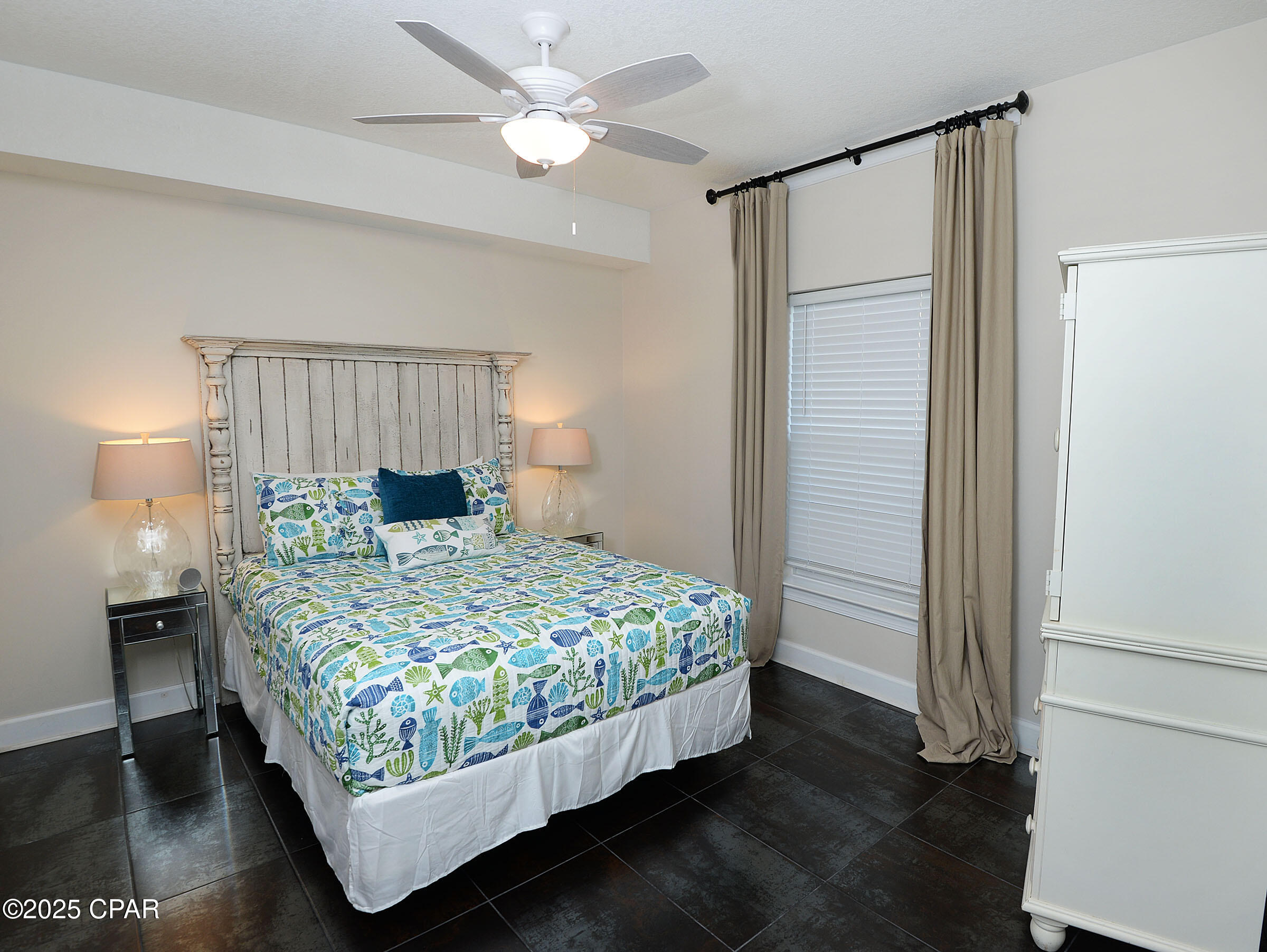 Emerald Isle - Residential