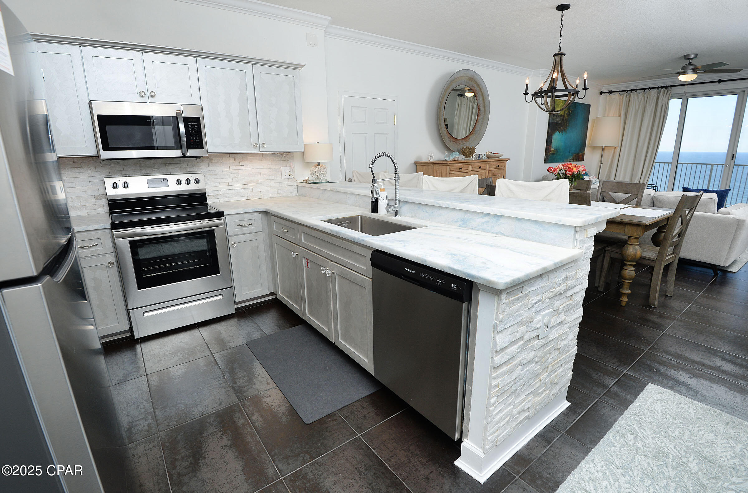 Emerald Isle - Residential