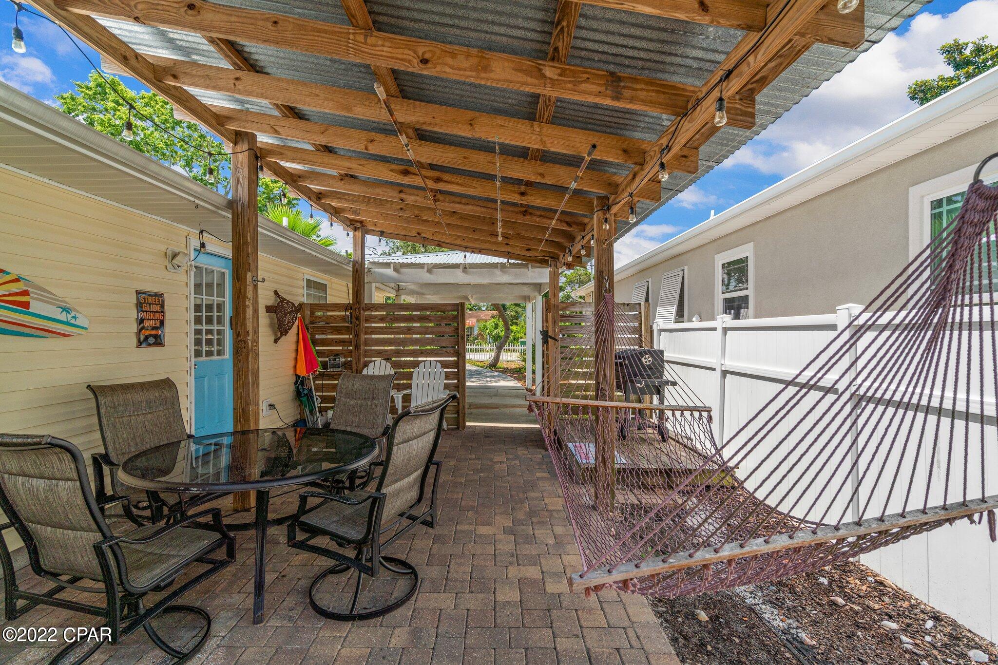 Riviera Beach 1st Add - Residential