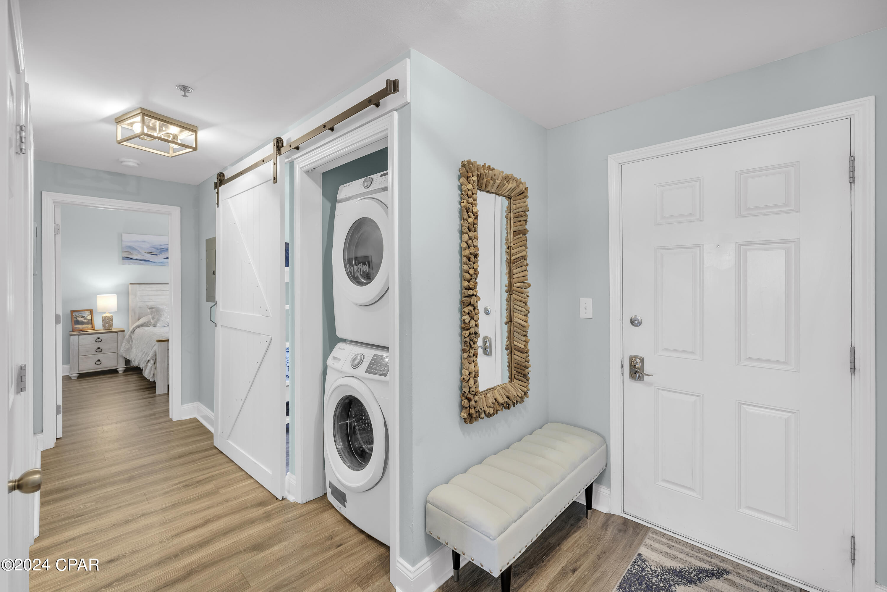 Laketown Wharf - Residential