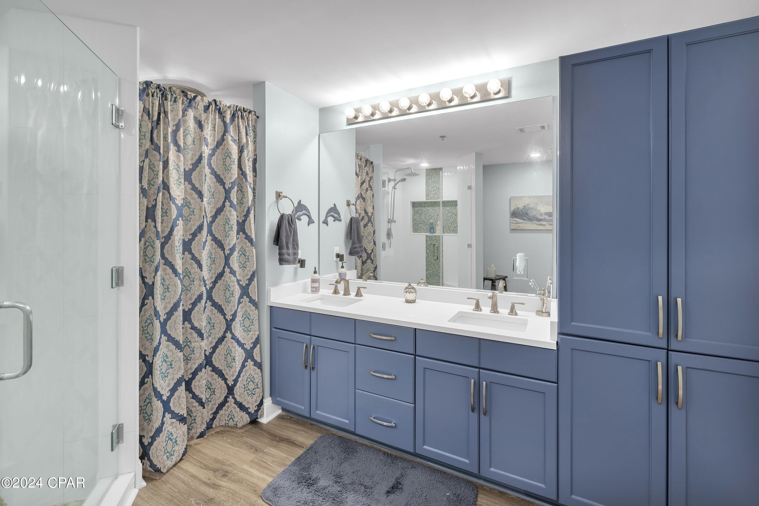 Laketown Wharf - Residential