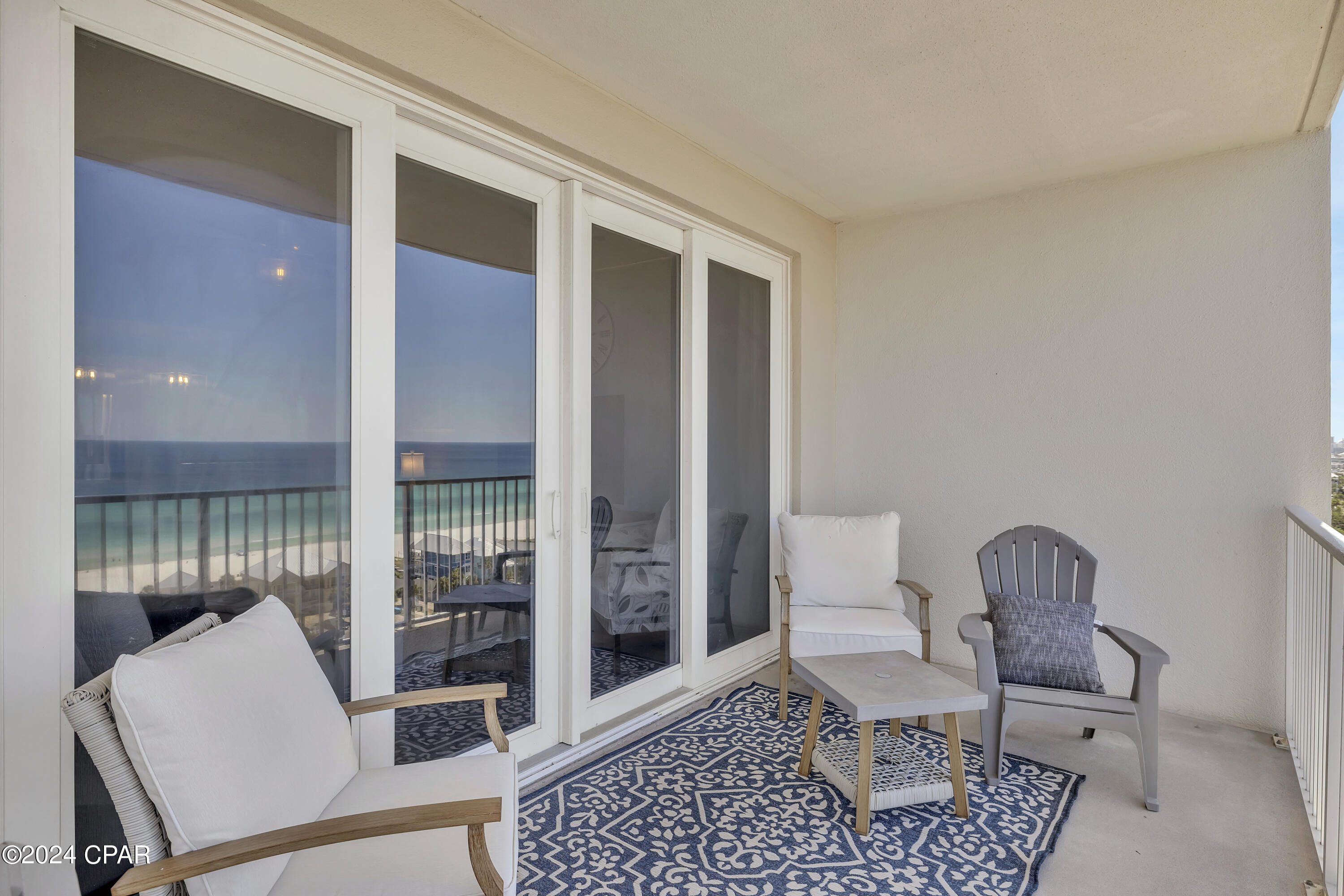 Laketown Wharf - Residential