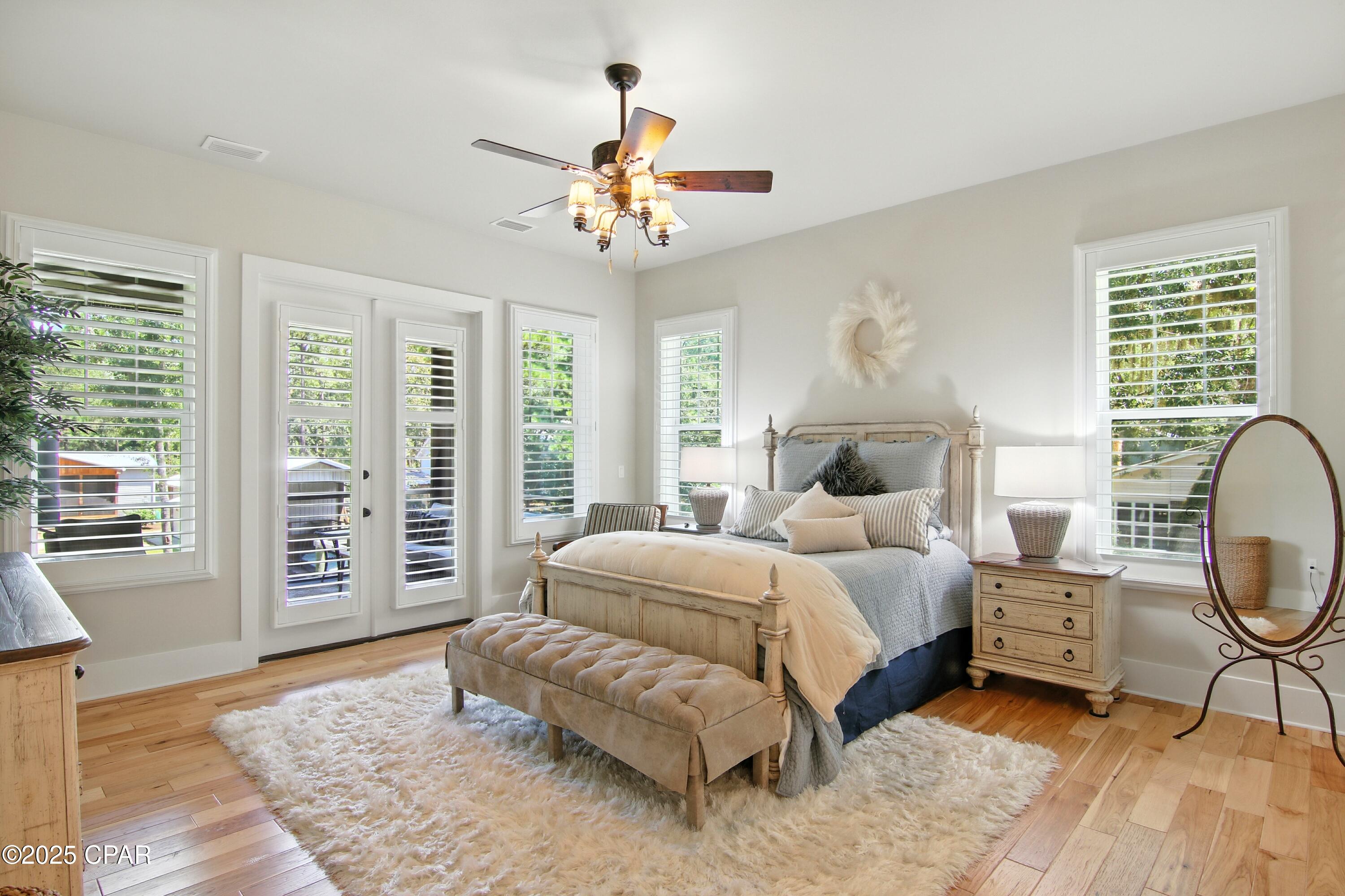 Twin Oaks 1st Add - Residential