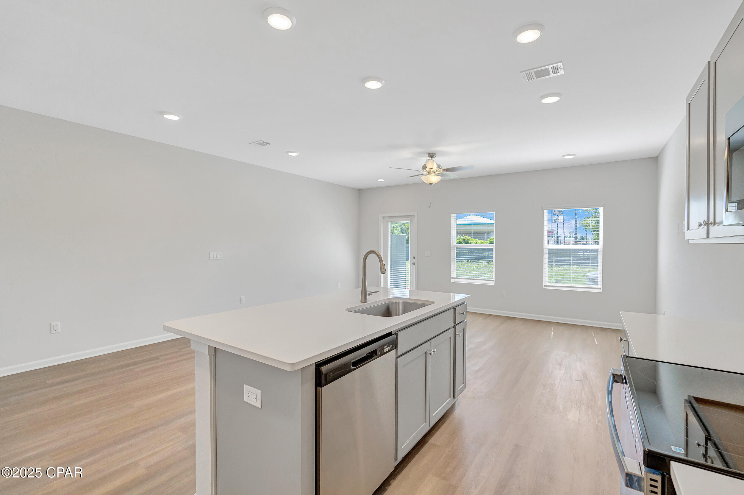 Indigo at Front Beach - Residential