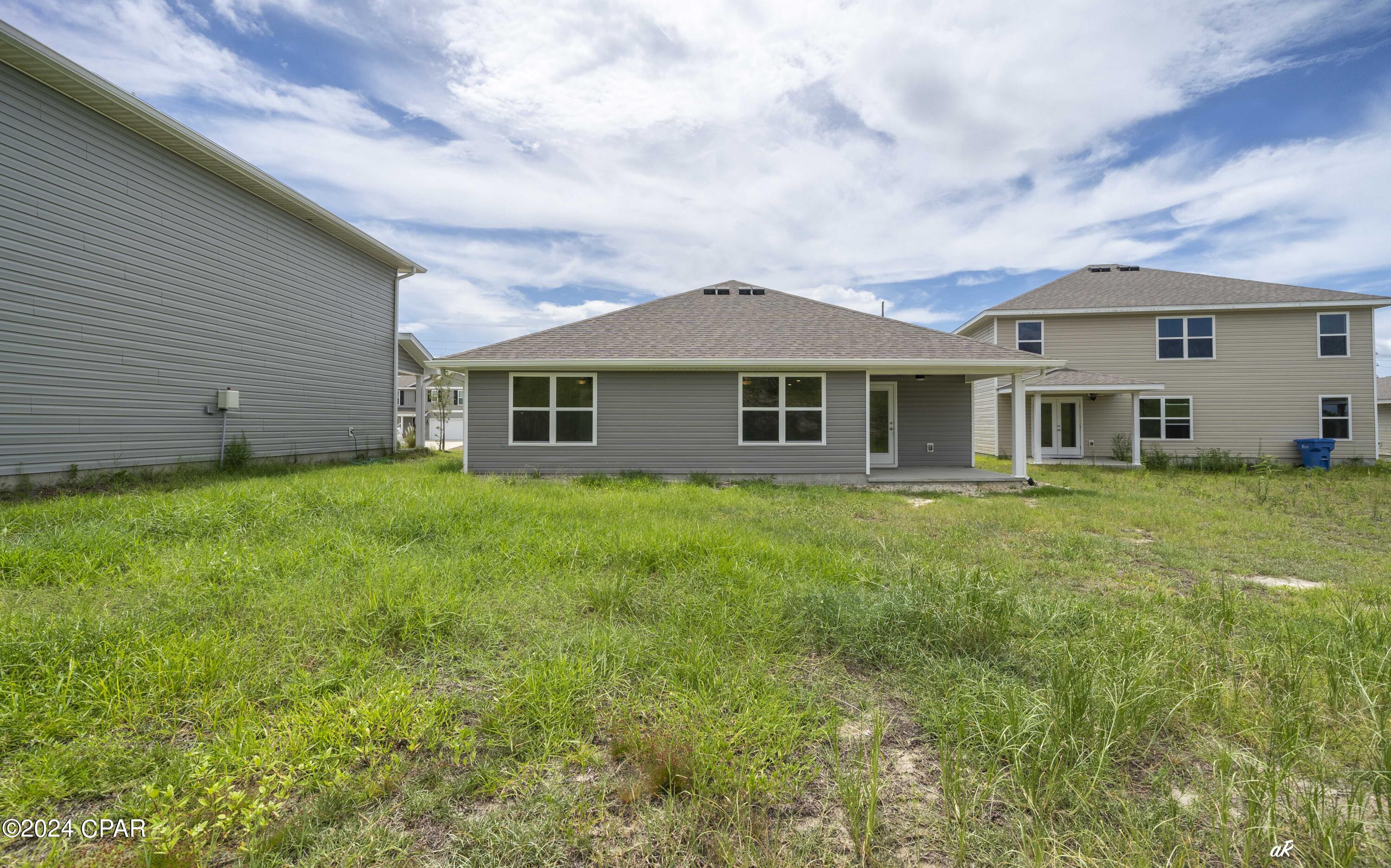 [No Recorded Subdiv] - Residential Lease