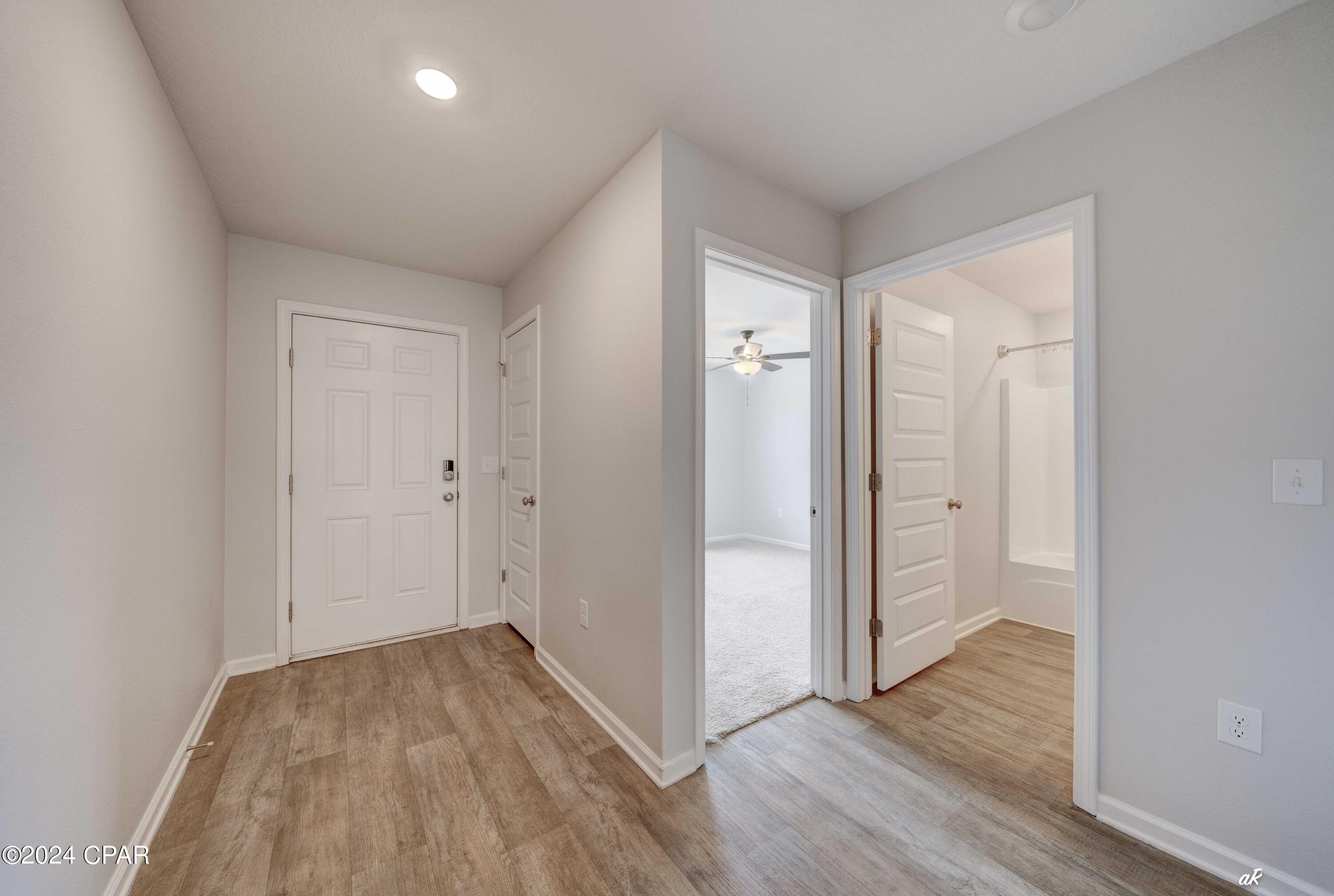 [No Recorded Subdiv] - Residential Lease