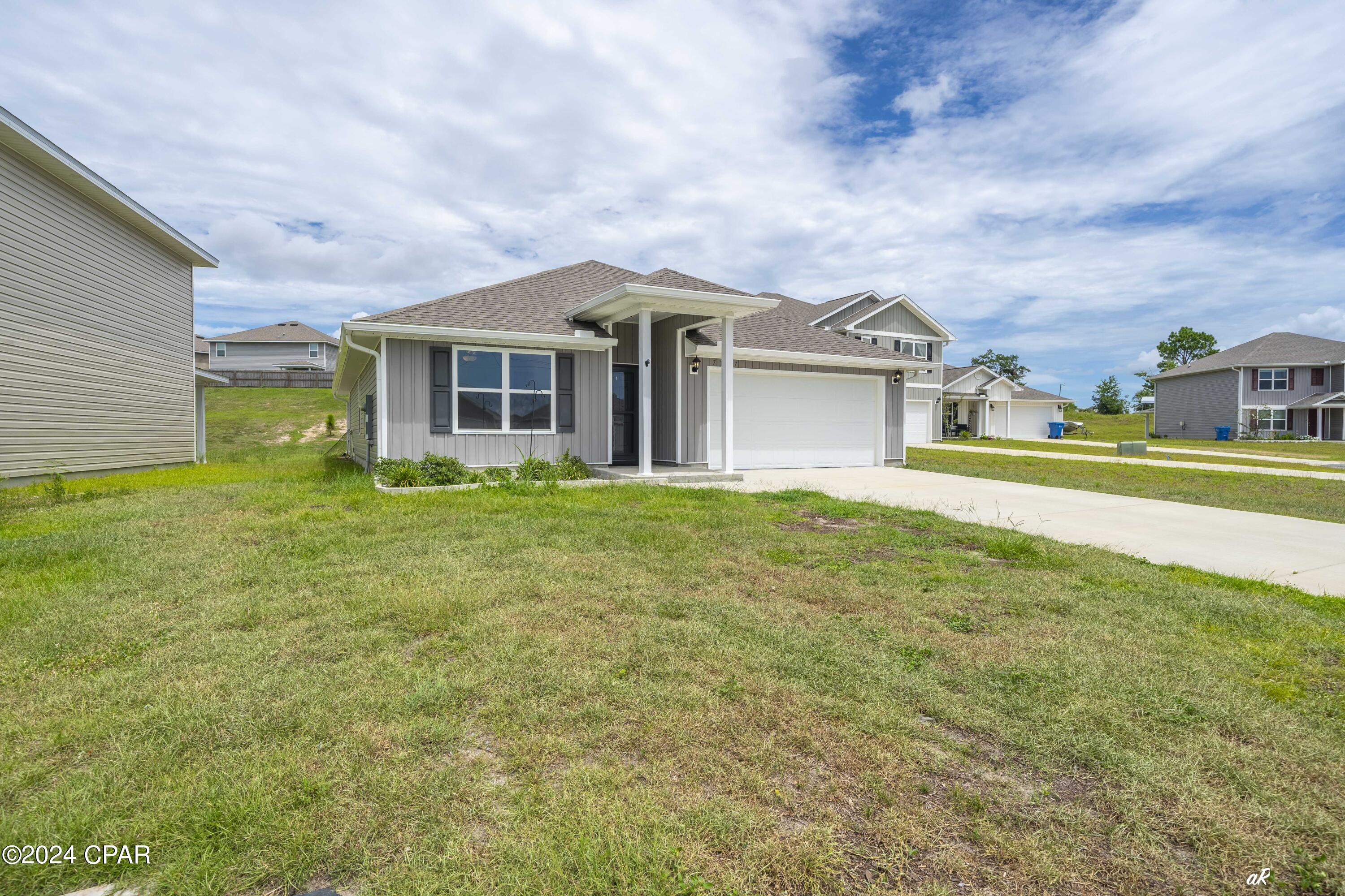 [No Recorded Subdiv] - Residential Lease