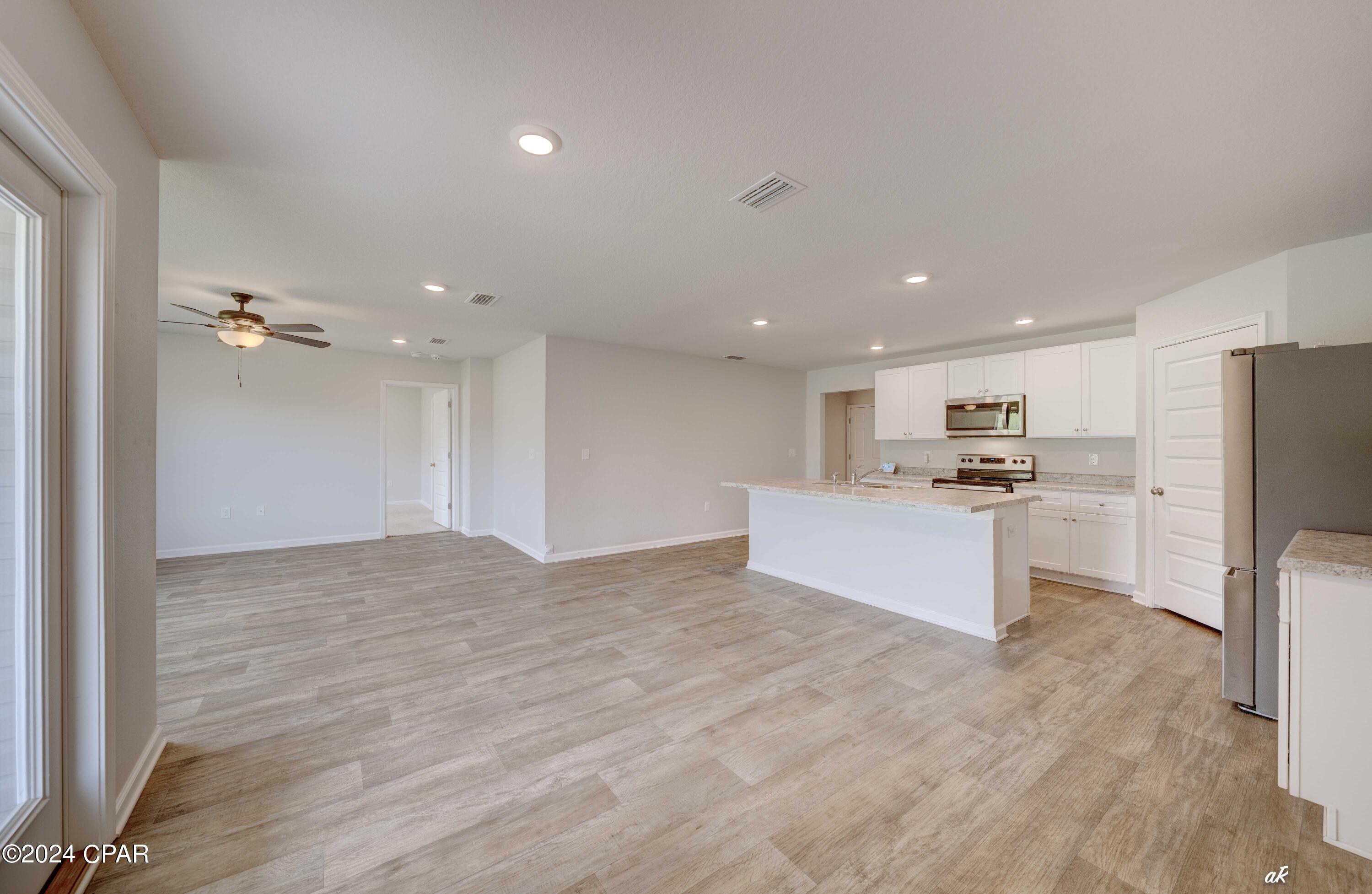 [No Recorded Subdiv] - Residential Lease