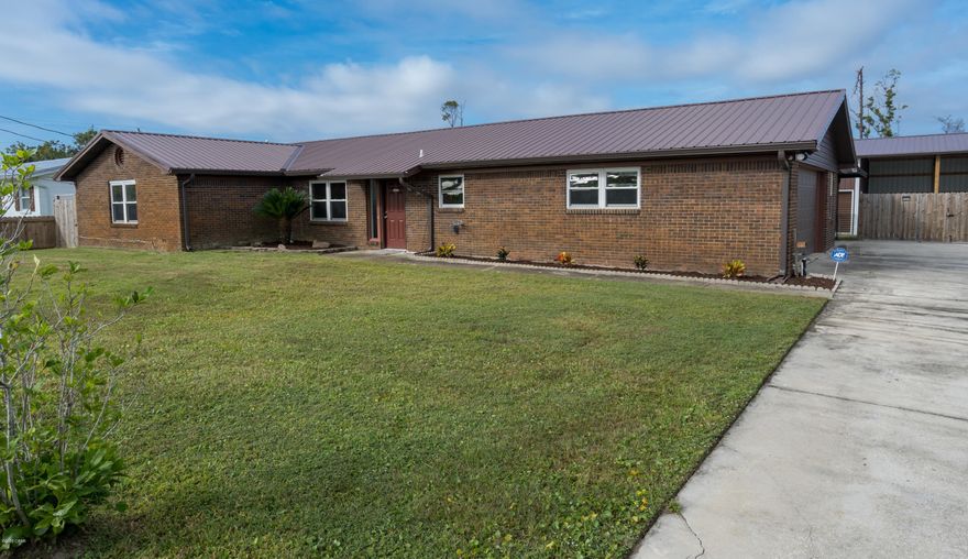 ***CHECK OUT THIS BEAUTIFUL NEWLY RENOVATED BRICK HOME***

4 BED 2 BATH ALL BRICK HOME ON A LARGE LOT. NEWLY RENOVATED WITH LVP FLOORING IN LIVING AREA AND CARPET IN THE BEDROOMS. UPDATED BATHROOMS AND KITCHEN WITH NEW CABINET, COUNTER TOPS AND APPLIANCES. THIS PROPERTY ALSO HAS A LARGE ALL METAL POLE BARN/ SHOP COMBO. CONVENIENTLY LOCATED TO 23RD STREET AS WELL AS LYNN HAVEN PARKWAY. GREAT SHOPPING, DINNING AND ENTERTAINMENT CLOSE BY.

MAKE YOUR APPOINTMENT TO SEE THIS ONE TODAY.

**DON'T FORGET TO CHECK OUT THE VIDEO**