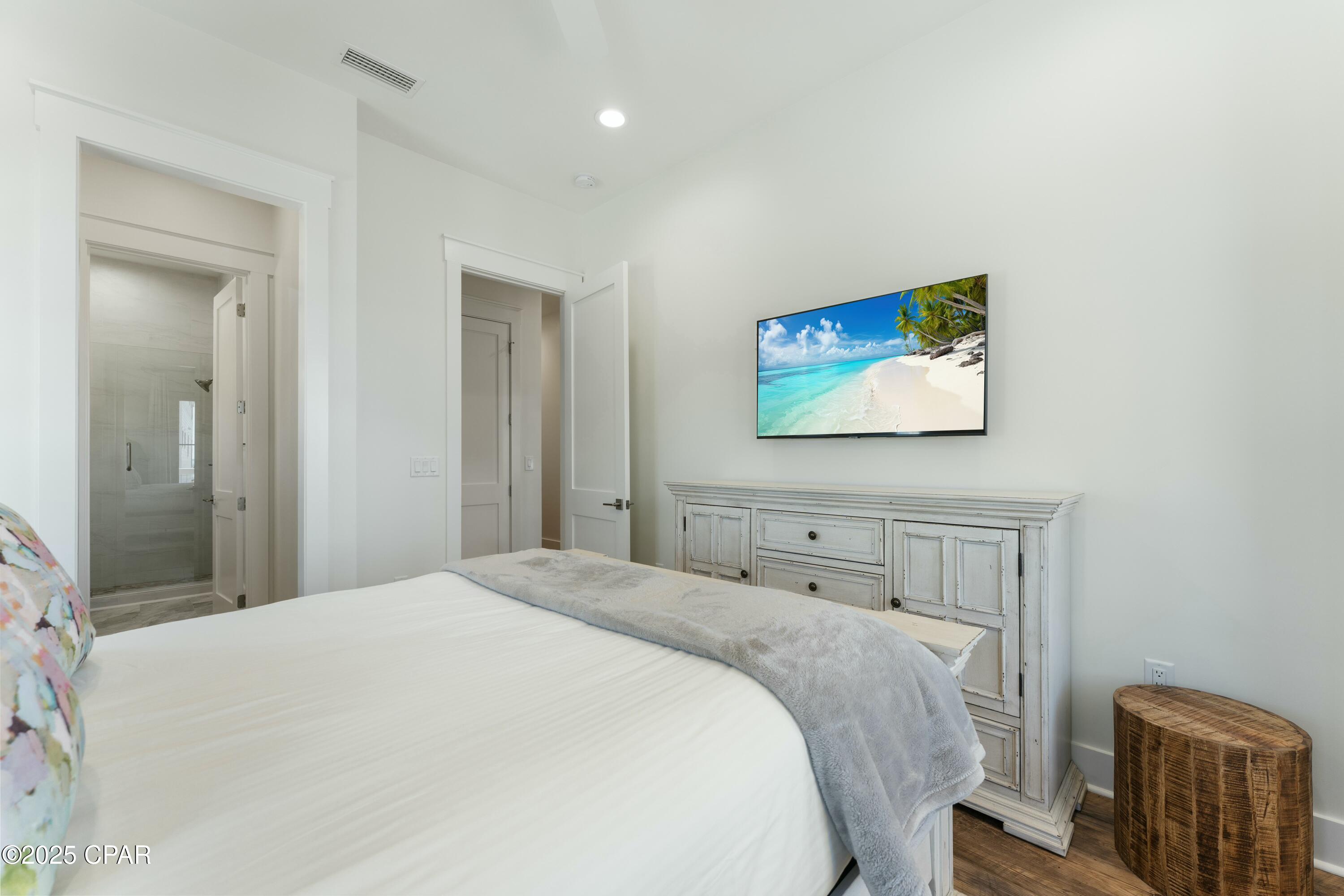 Ovation - Residential