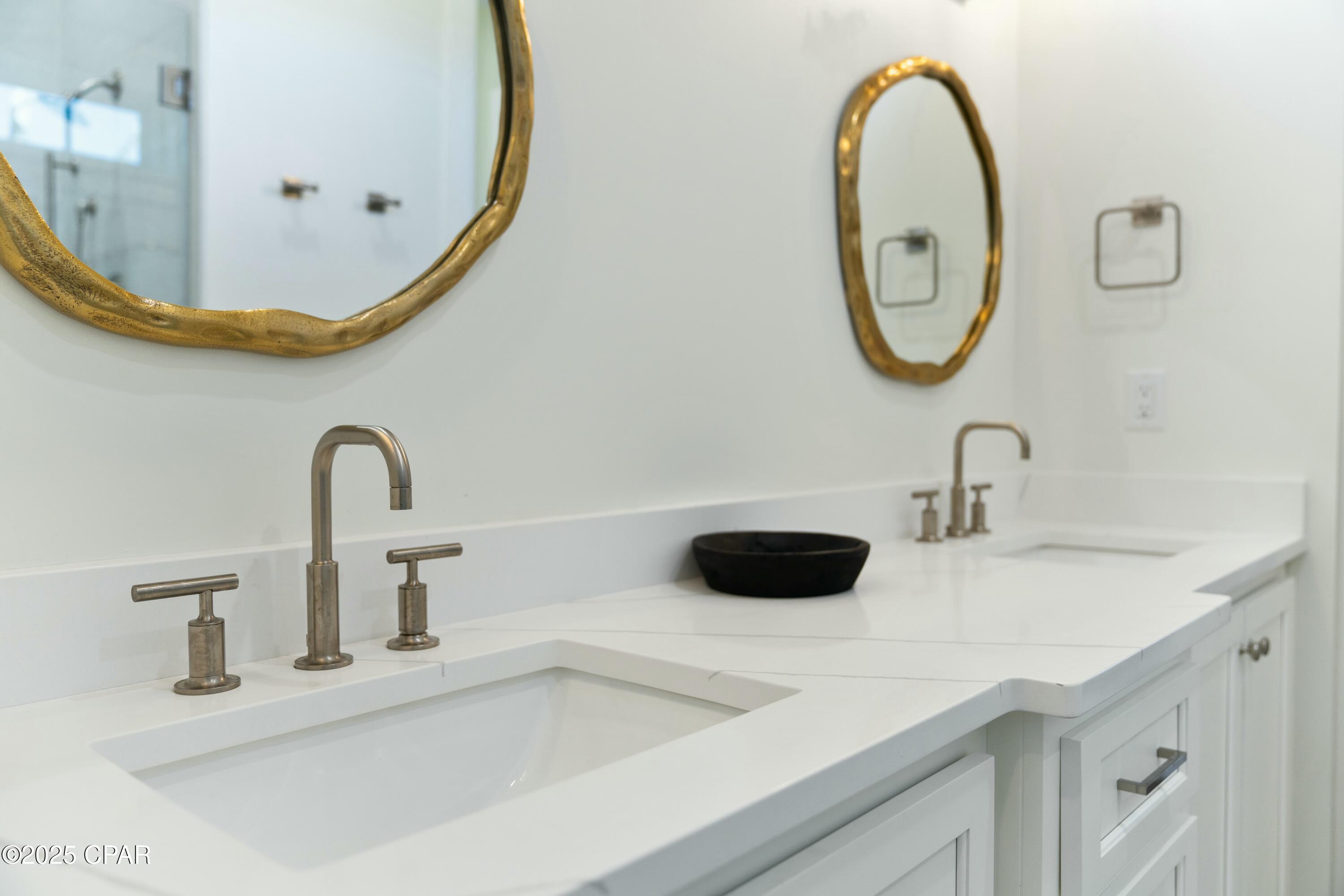 Ovation - Residential