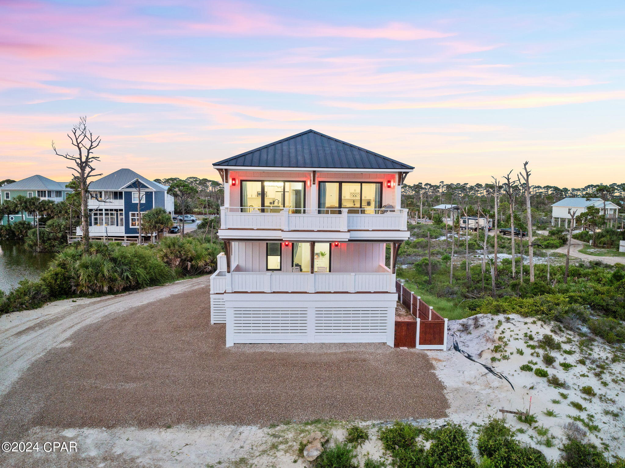 [No Recorded Subdiv] - Residential