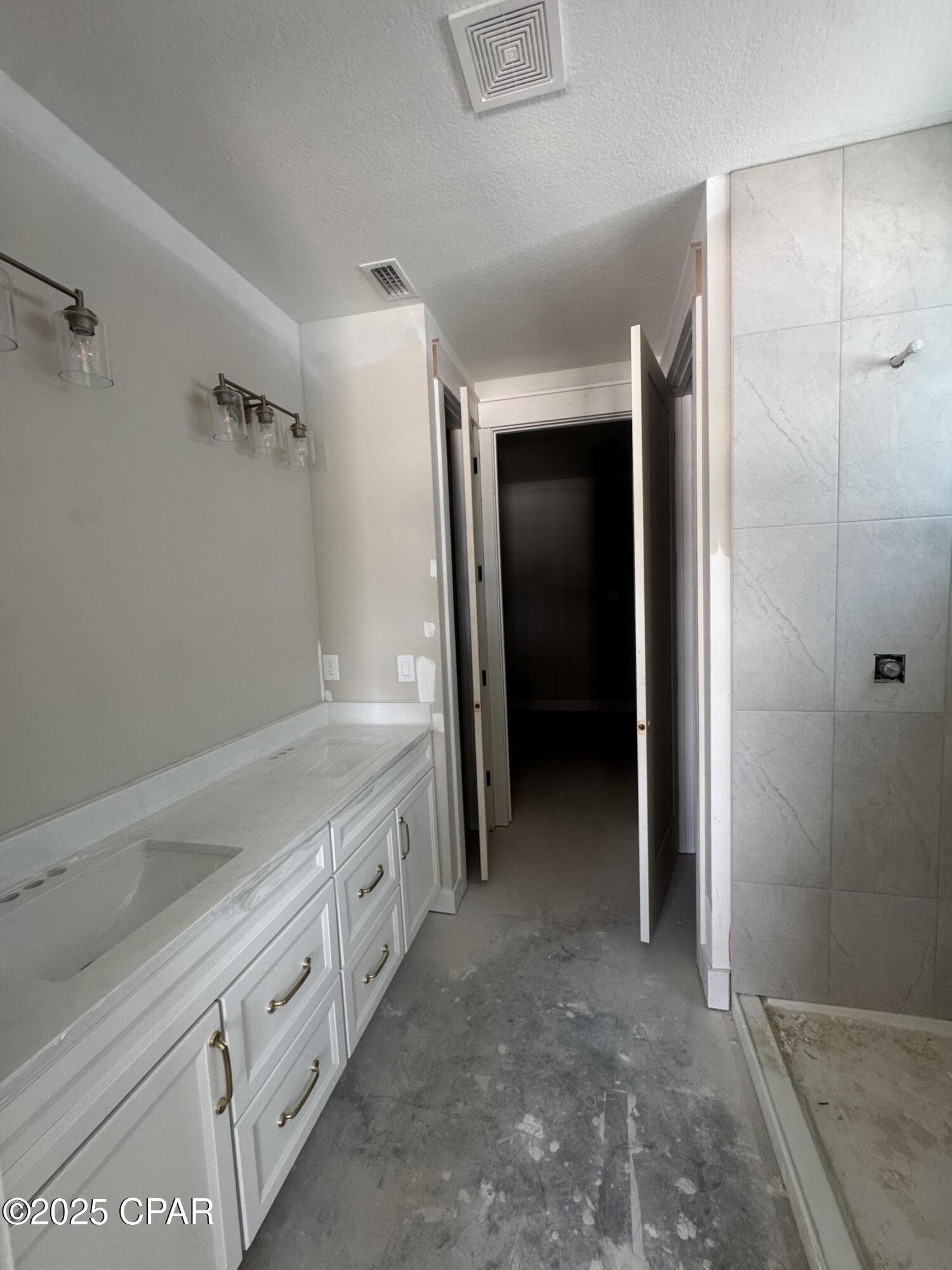 Breakfast Point East - Residential