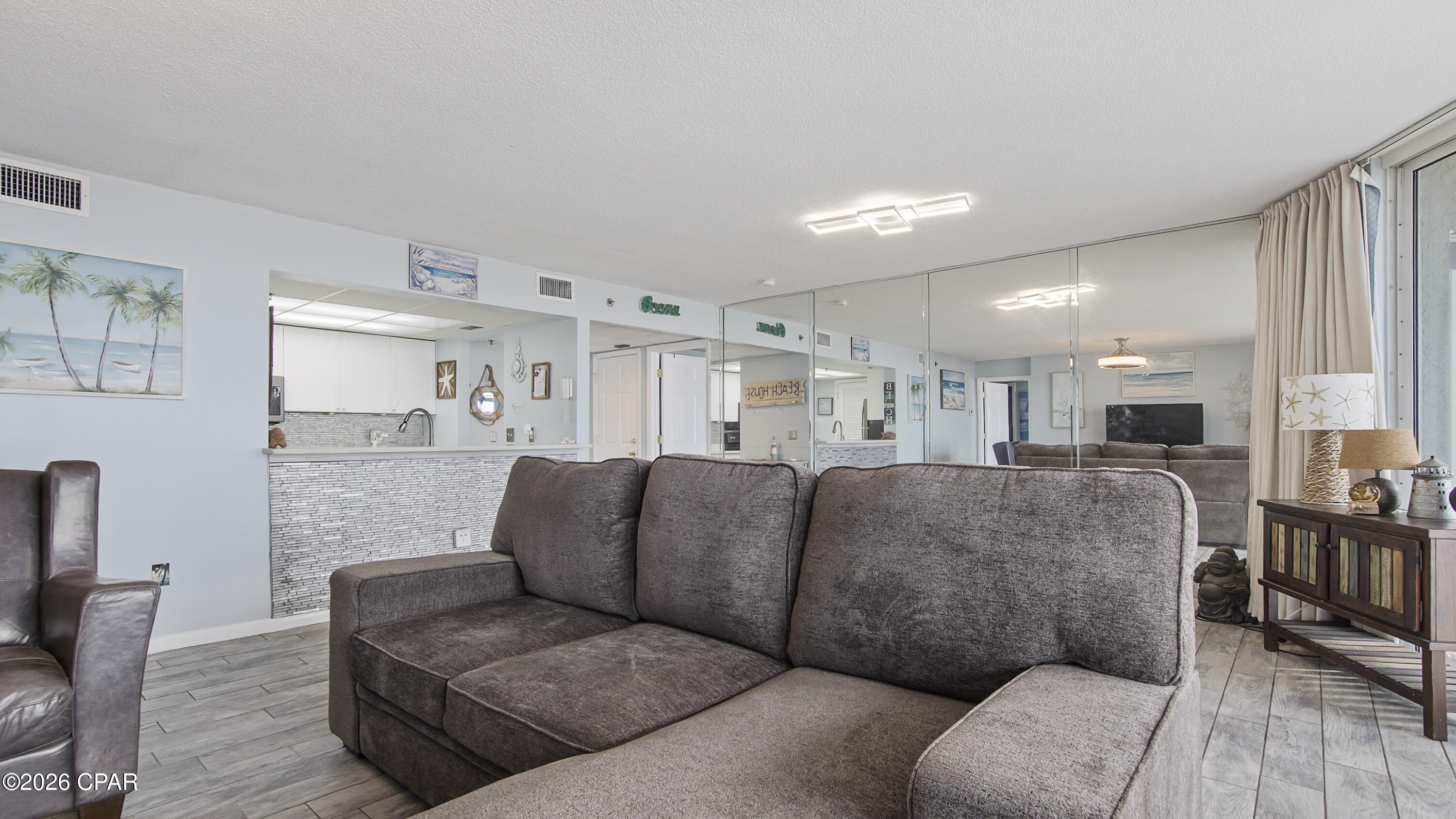 Long Beach Towers III - Residential