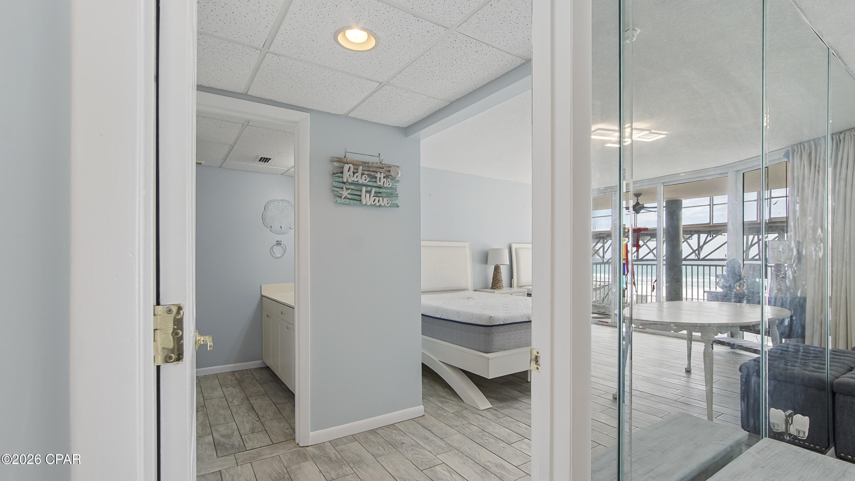 Long Beach Towers III - Residential