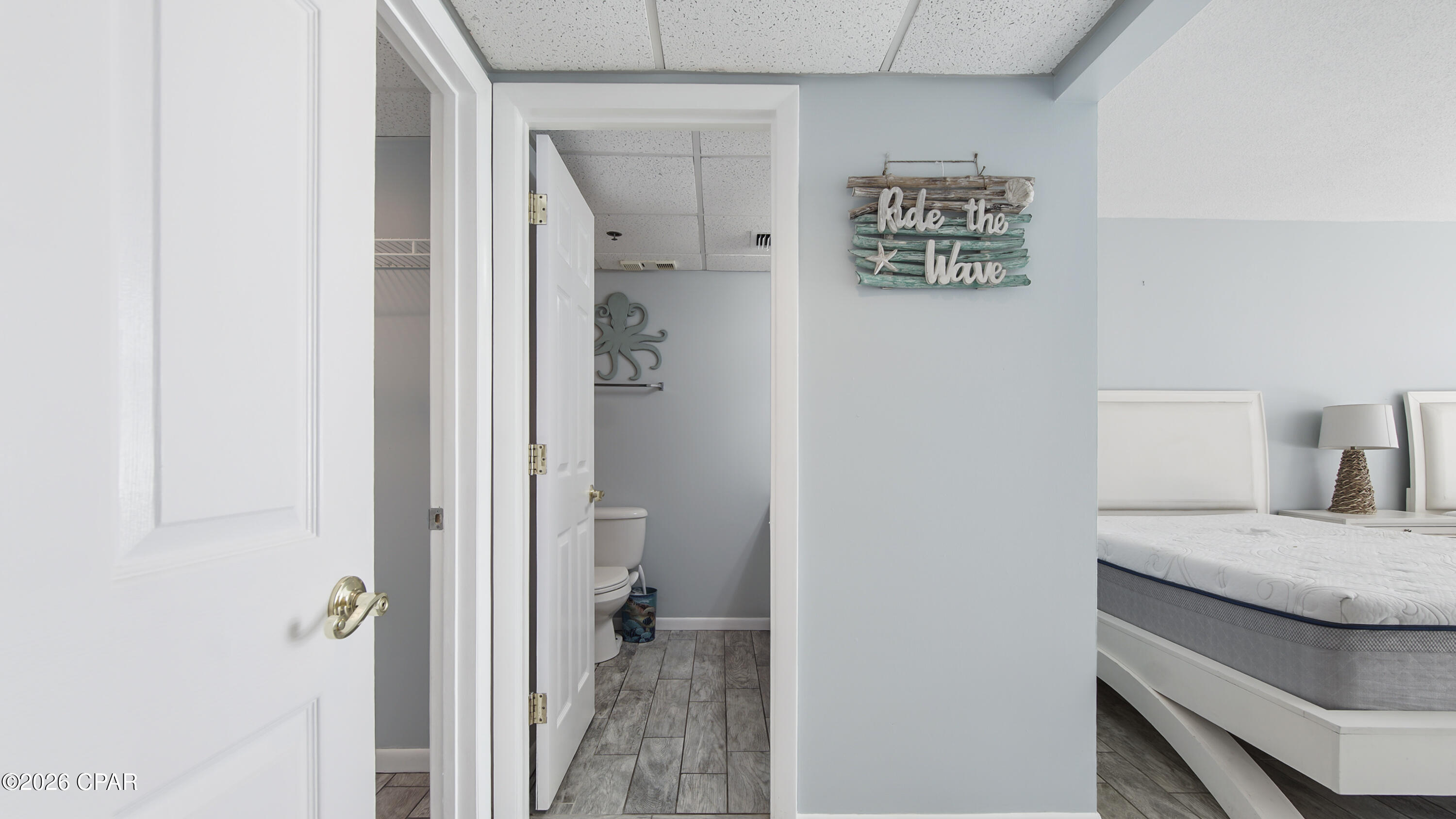 Long Beach Towers III - Residential