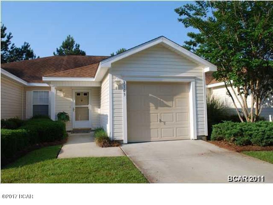 Very well maintained home in the desirable Hammocks subdivision.  The home features a living/dining area with vaulted ceilings, breakfast bar and updated kitchen counters.  There is a screened porch out back that is perfect for relaxing after a long day!