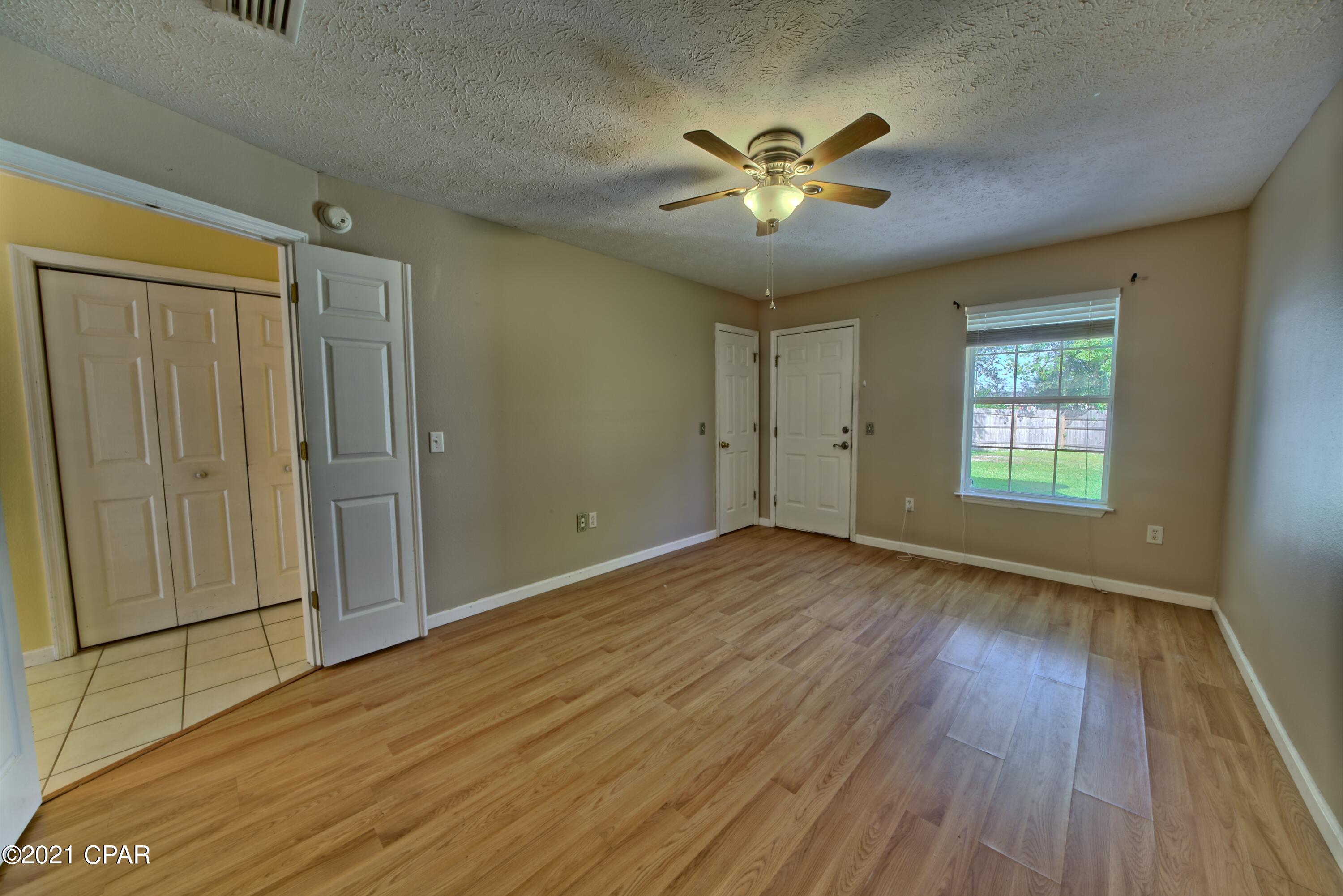 Summer Lace - Residential