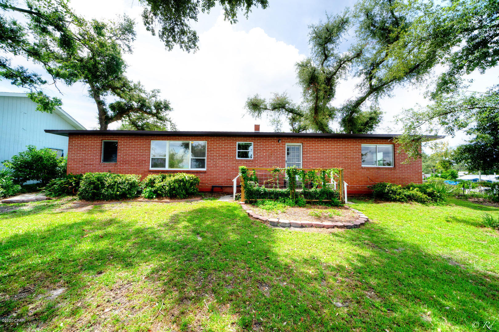 Cove Terrace - Residential