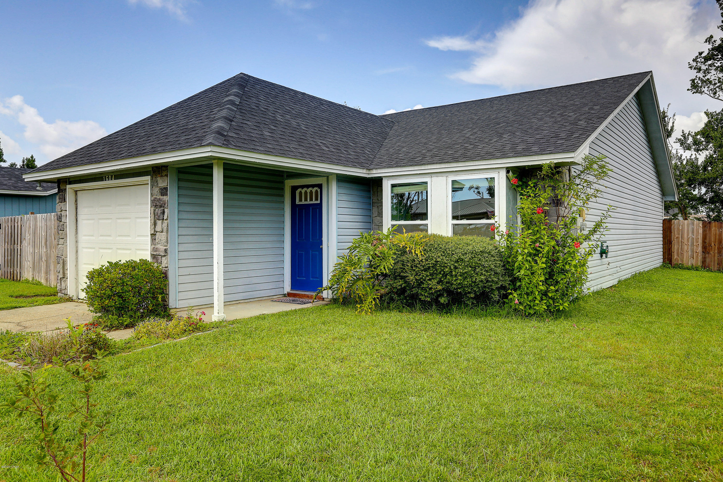 [No Recorded Subdiv] - Residential