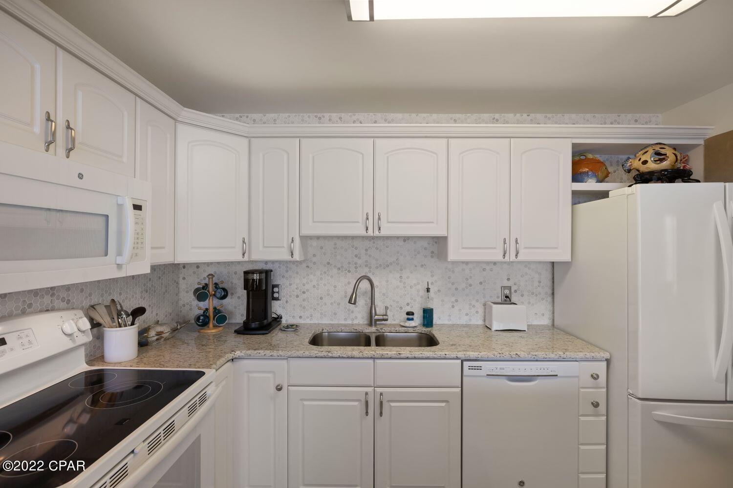 Leeward/Windward Condo - Residential