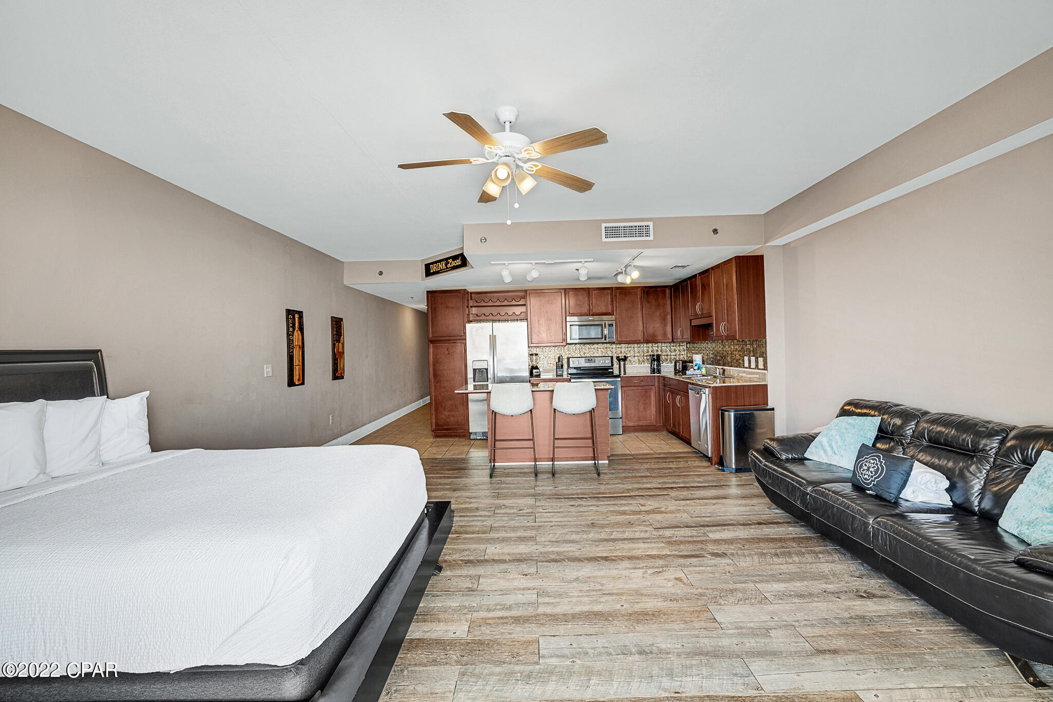 Laketown Wharf - Residential