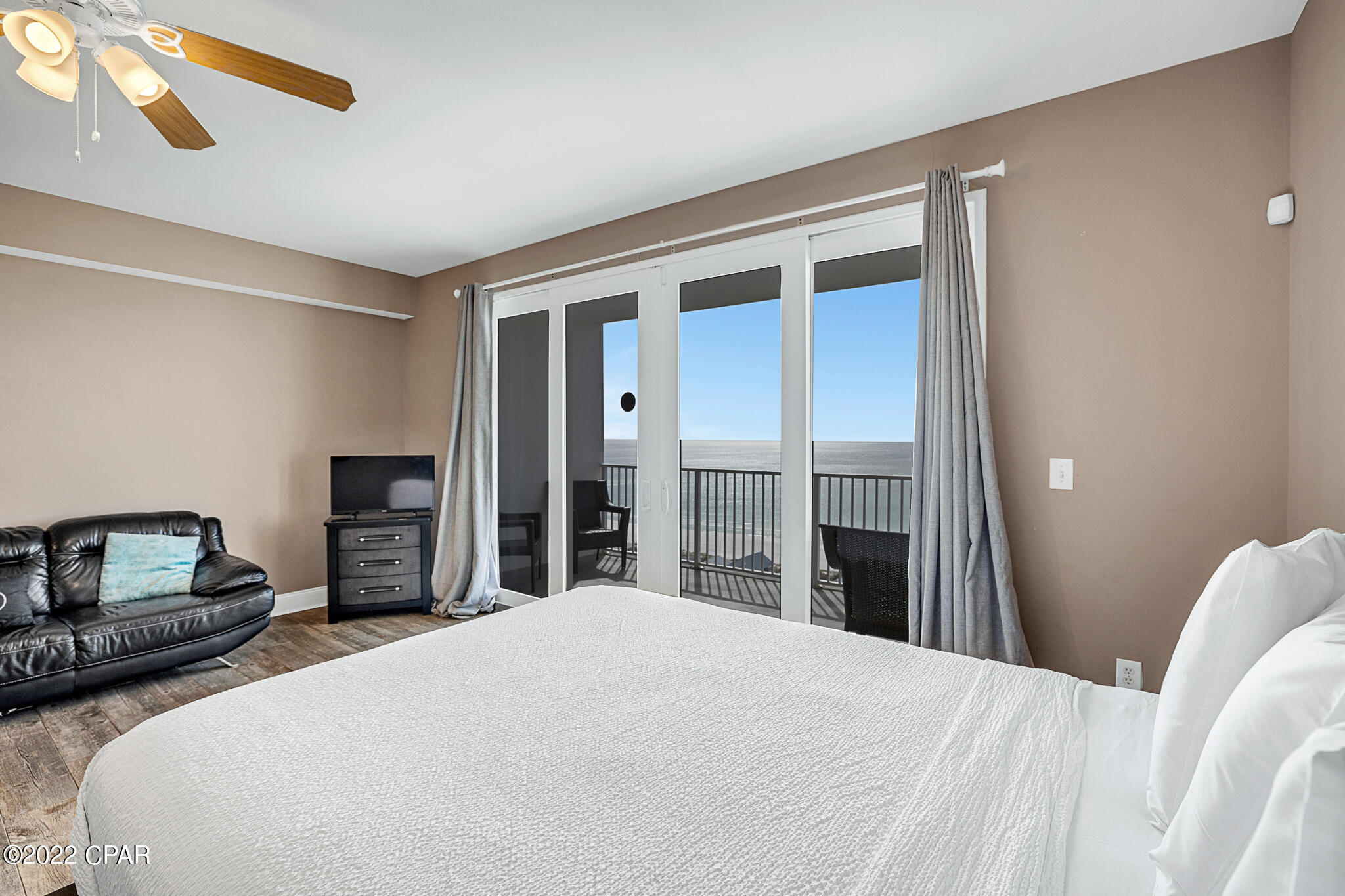 Laketown Wharf - Residential