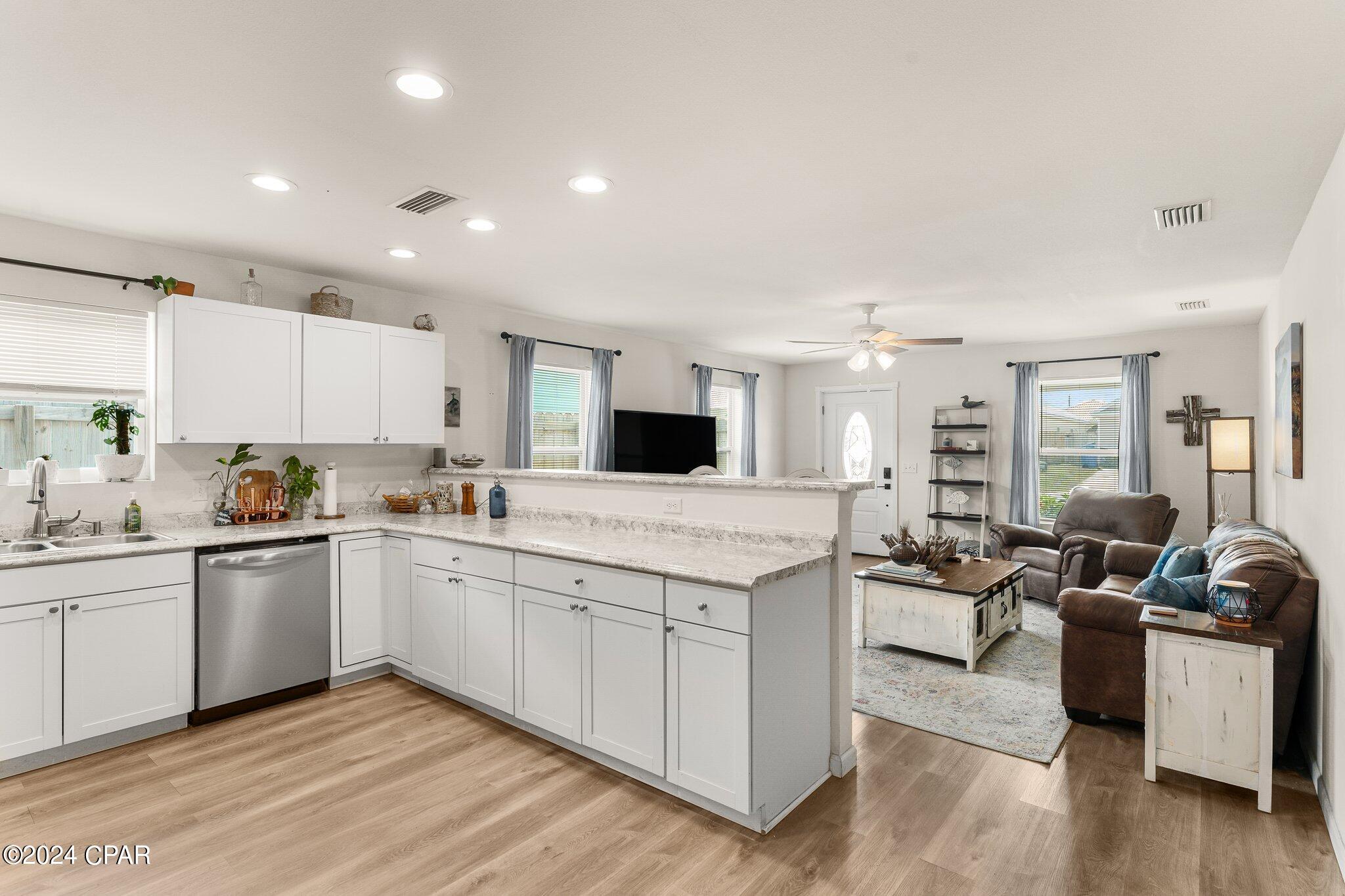 Osprey Pointe at Powell - Residential