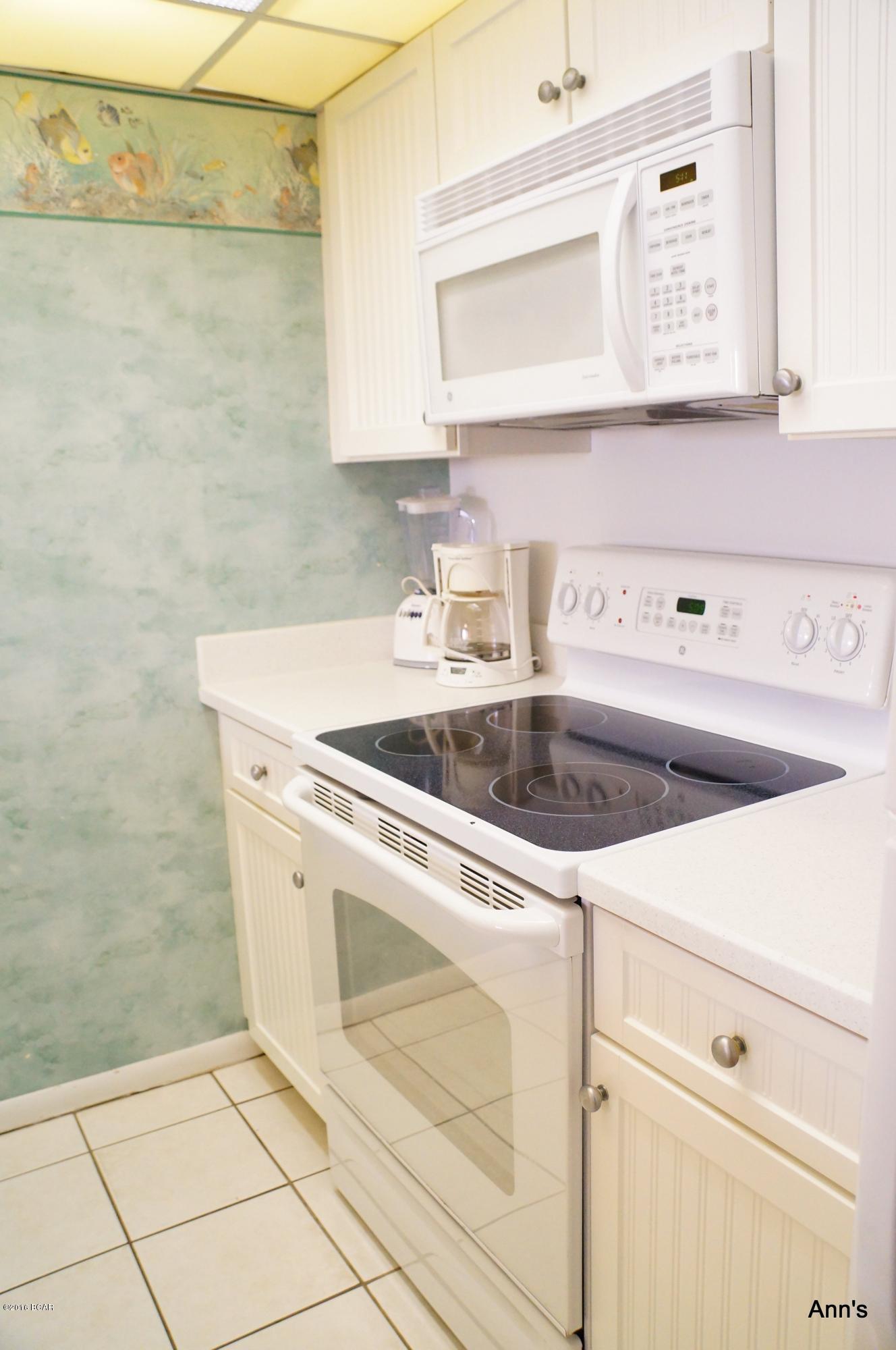 Leeward/Windward Condo - Residential