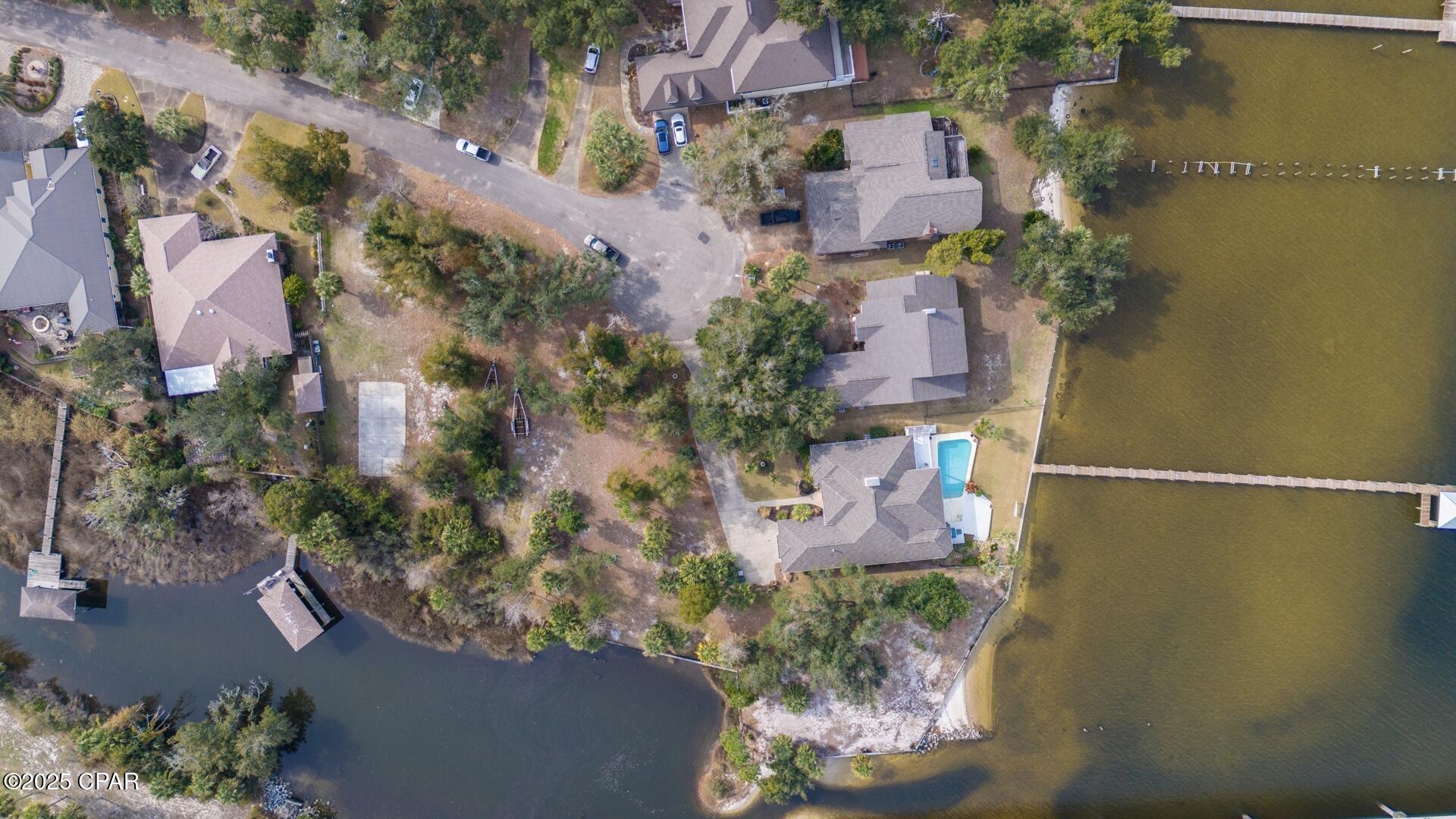 Harbour Point - Land