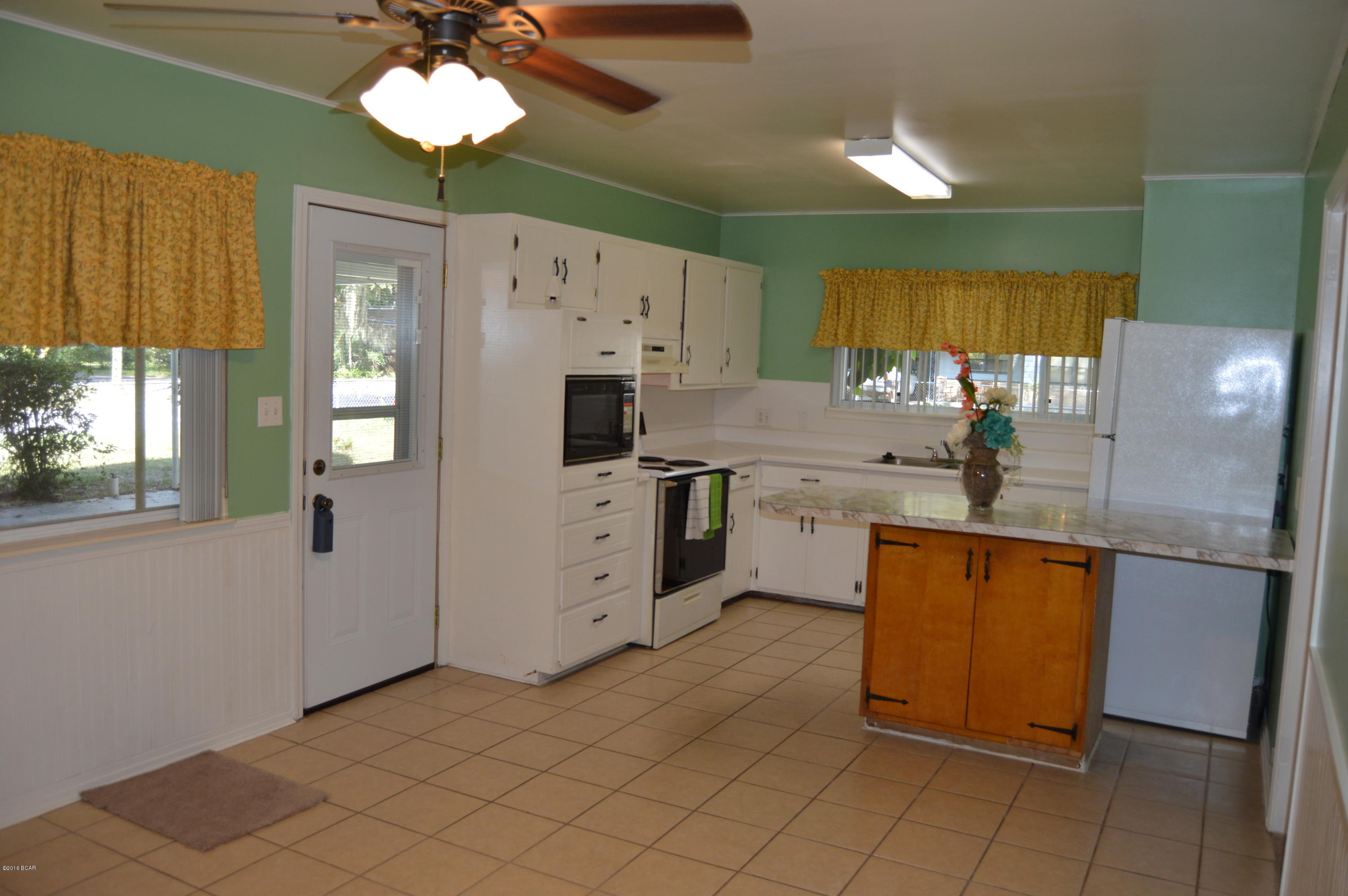 Lake Drive Heights 1st - Residential