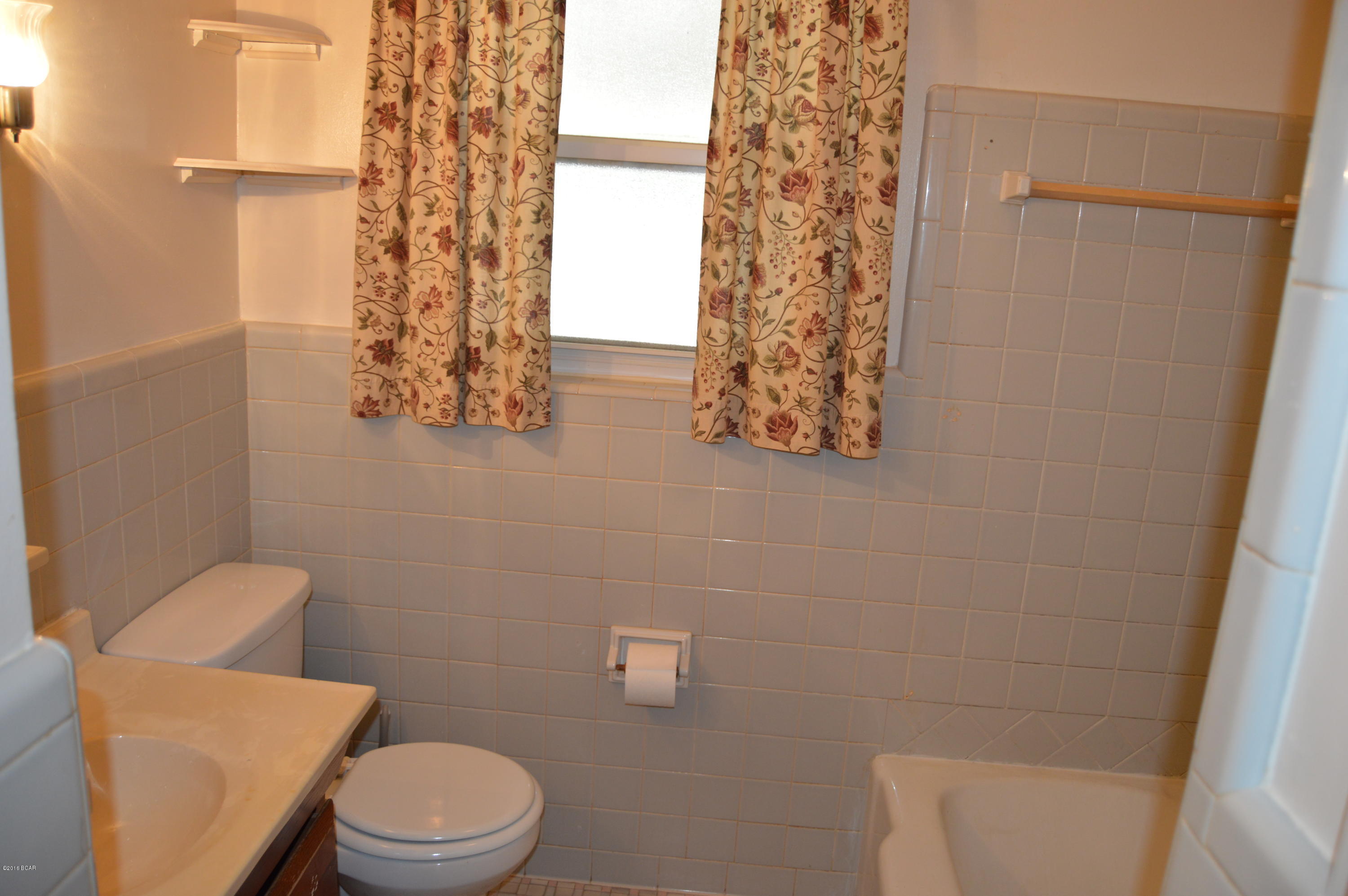 Lake Drive Heights 1st - Residential