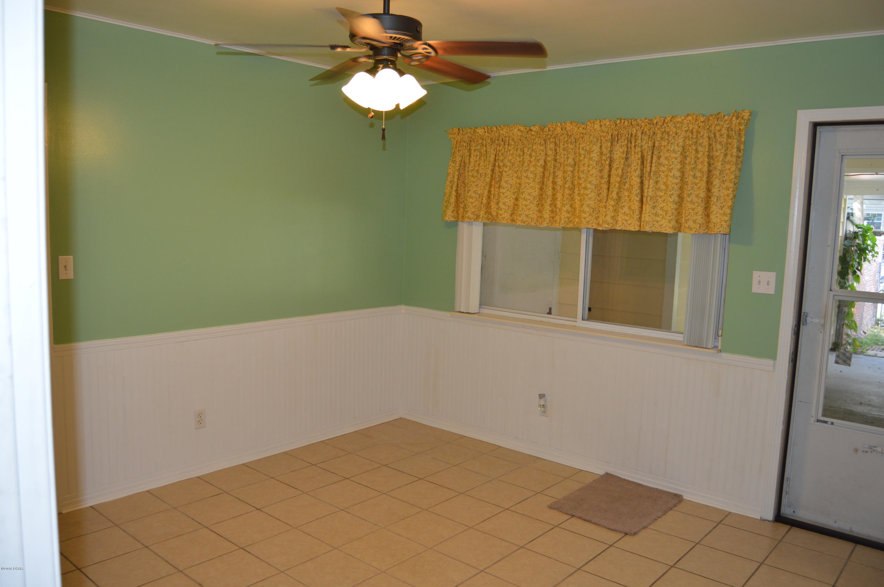 Lake Drive Heights 1st - Residential